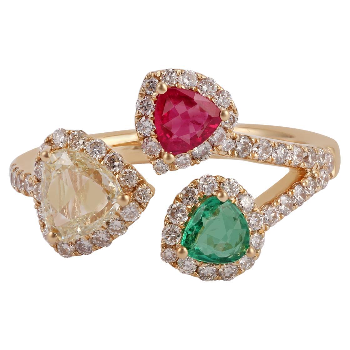 Emerald Ruby Diamond Ring Studded In 18K Yellow Gold For Sale