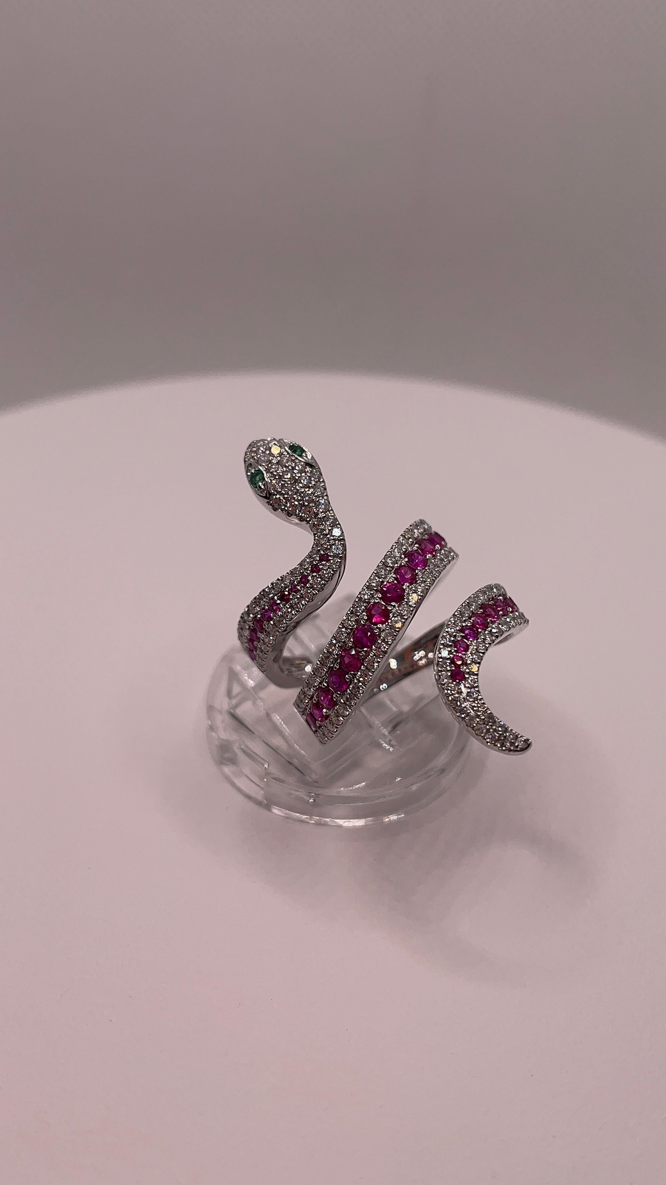 Smaragd-Rubin-Diamant-Schlangenring im Angebot 1