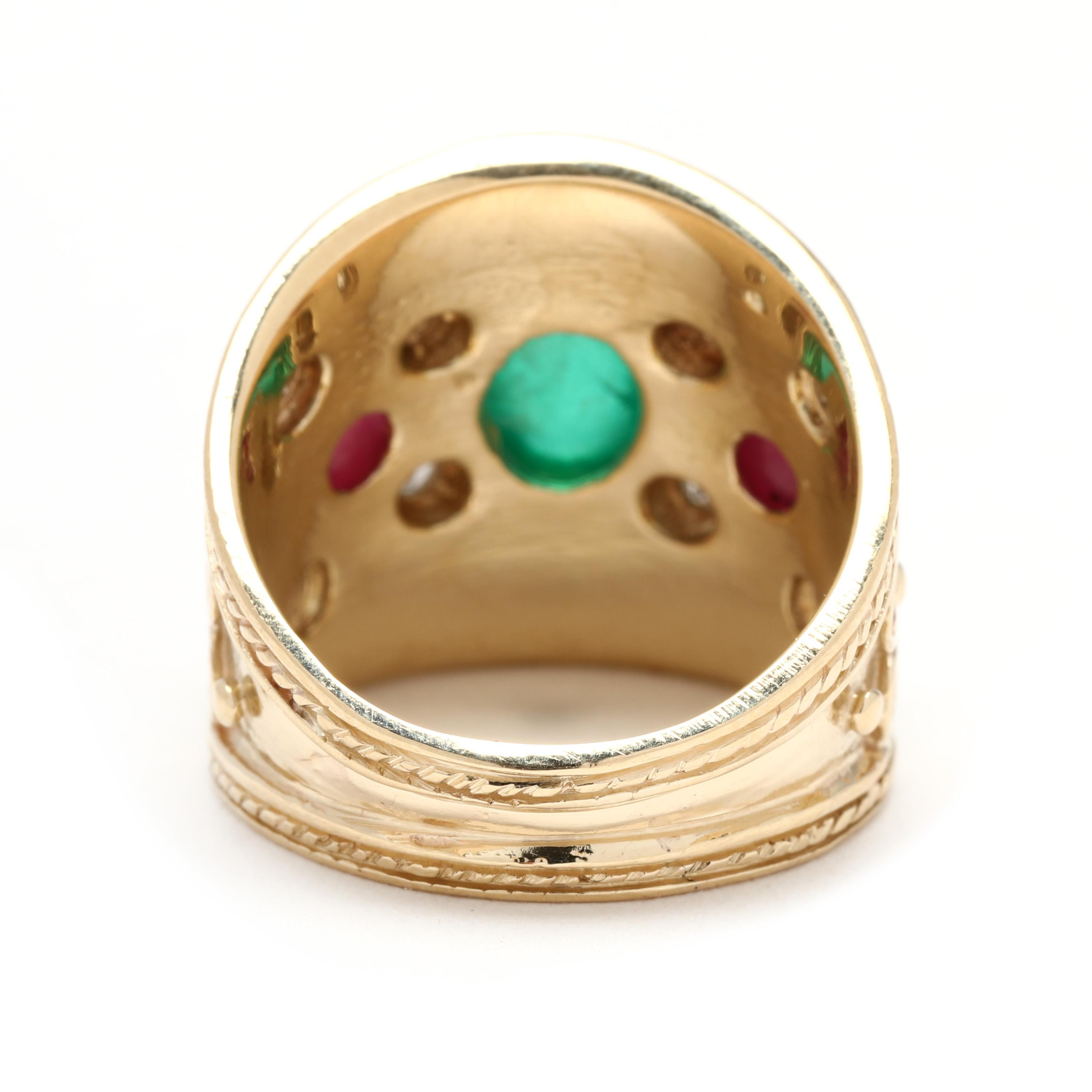 Bague à large bande en or jaune 14k, émeraude, rubis et diamant, taille 6, déclaration Bon état - En vente à McLeansville, NC