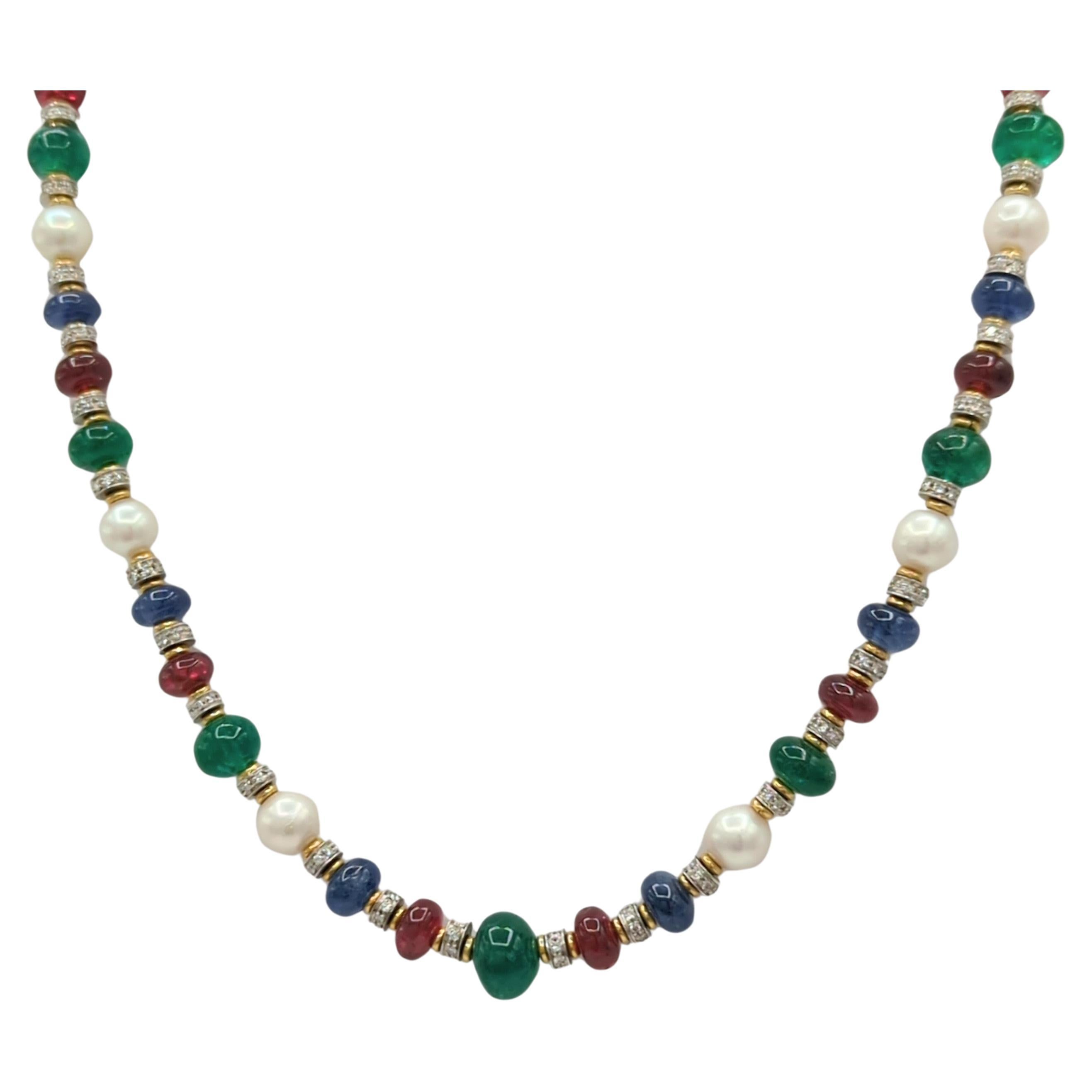 Collier de perles d'émeraude, de rubis, de saphir, de perles et de diamants blancs en or 18 carats