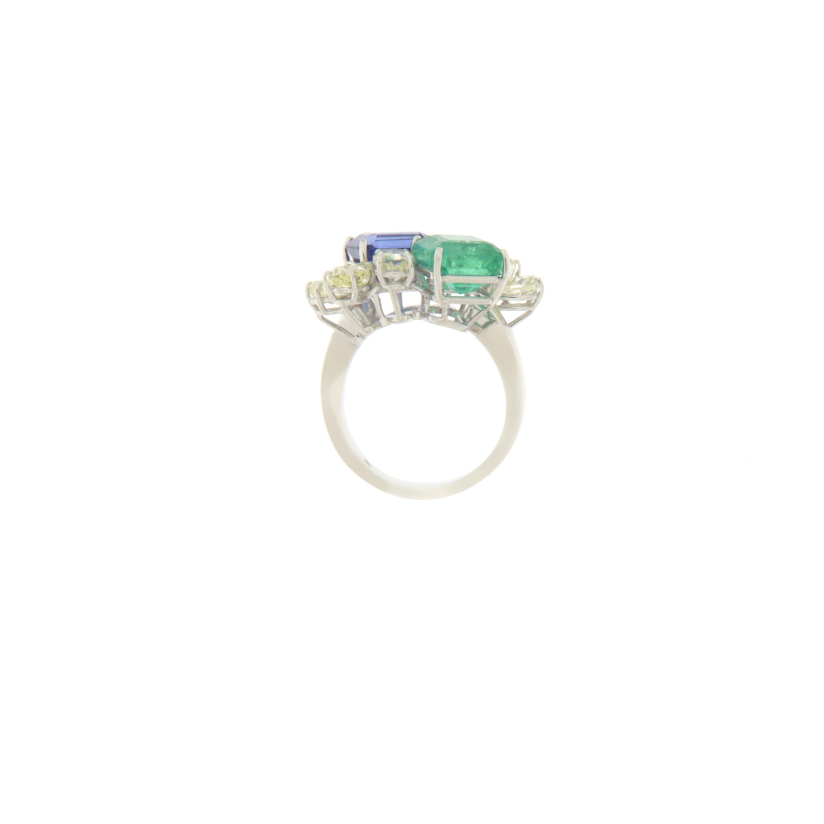Contemporary Emerald Sapphire Diamonds 18 Karats Wight Gold Cocktail Ring 