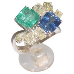 Emerald Sapphire Diamonds 18 Karats Wight Gold Cocktail Ring