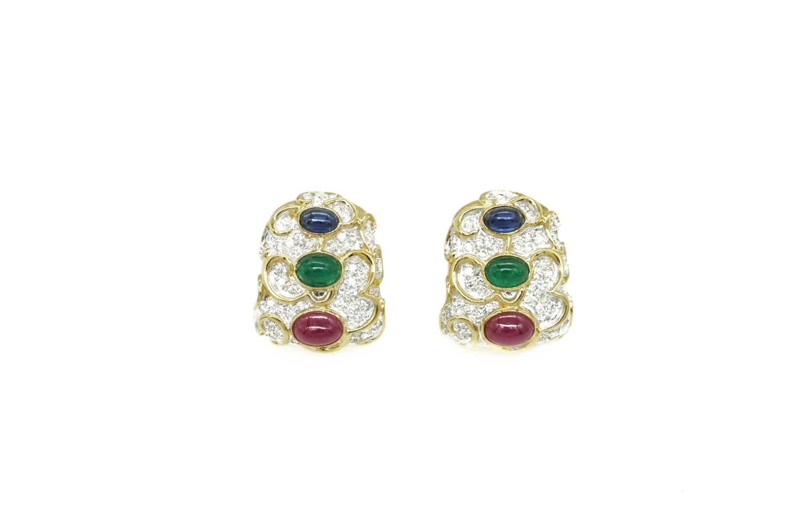 Round Cut Emerald, Sapphire, Ruby and Diamond Earrings in 18k Yellow Gold For Sale