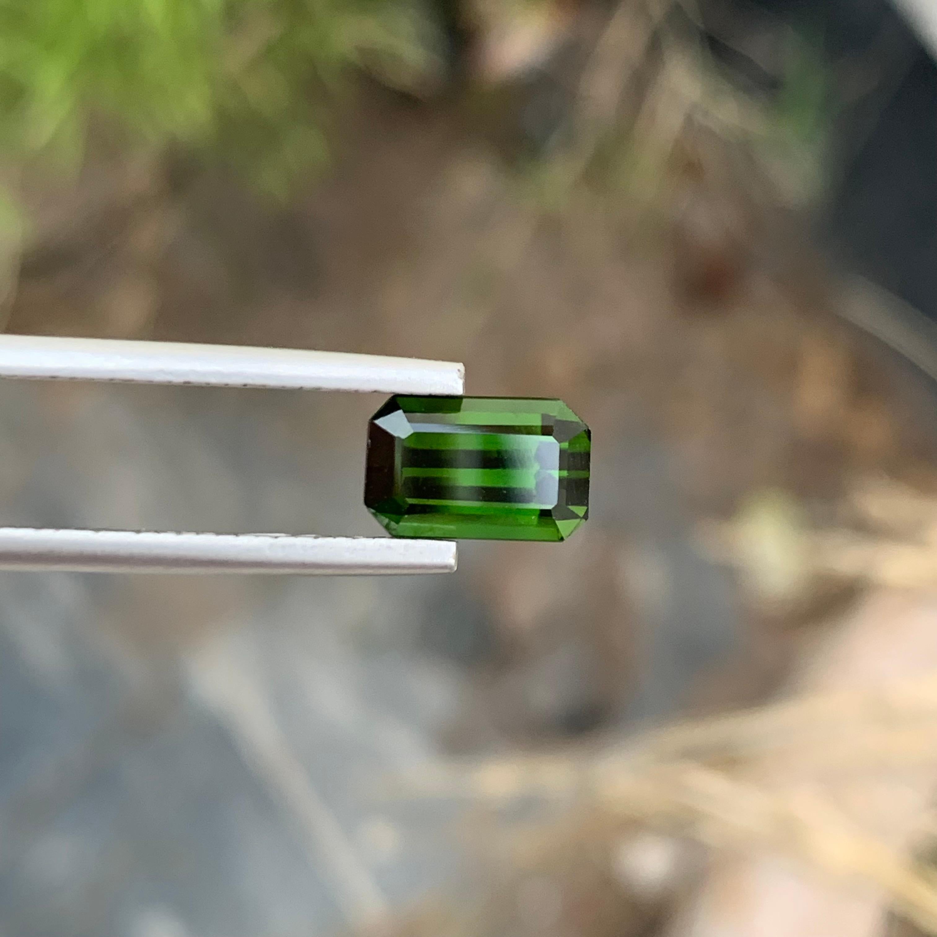 Emerald Shape Natural Loose Green Tourmaline 2.60 Carat Earth Mine Gem  For Sale 4