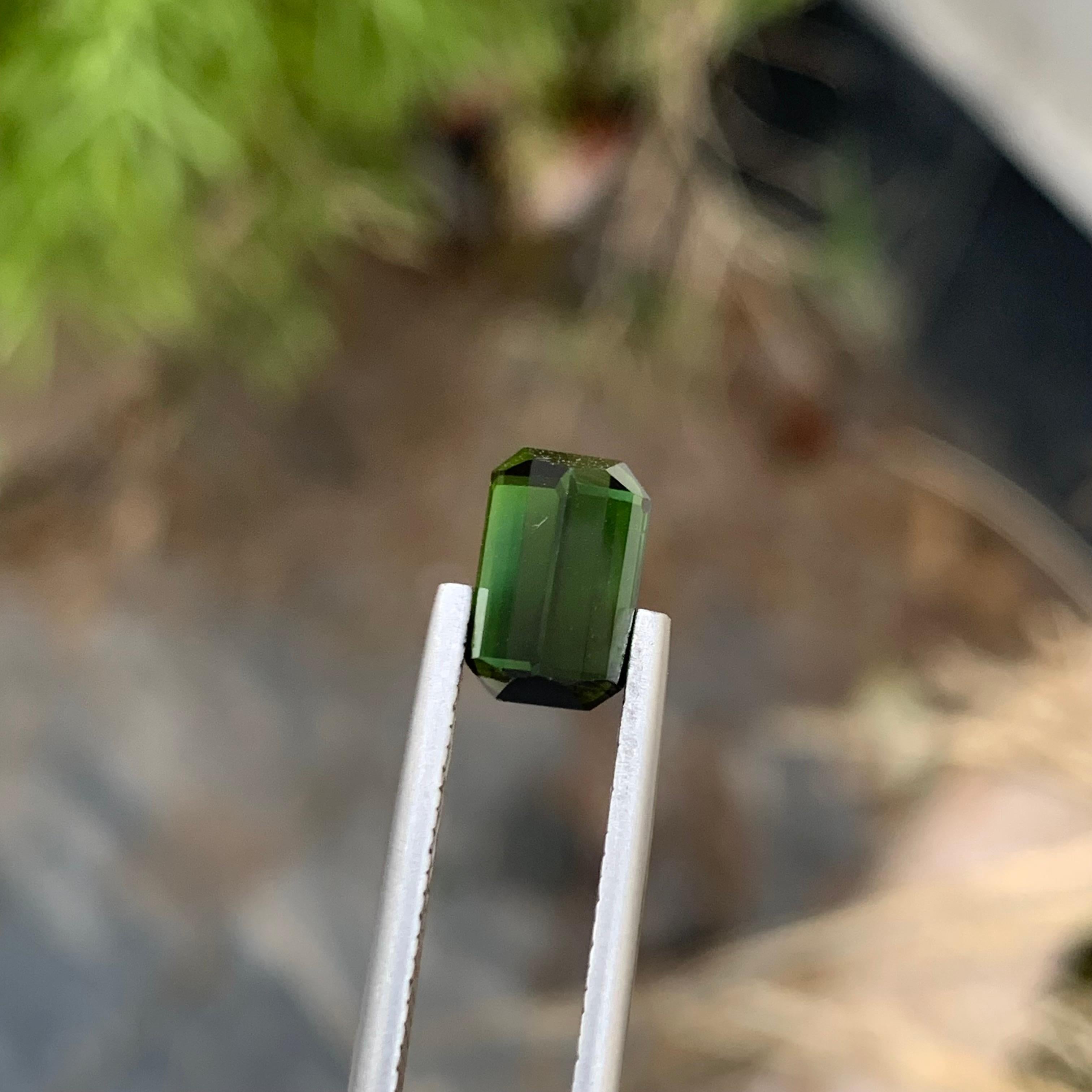 Emerald Shape Natural Loose Green Tourmaline 2.60 Carat Earth Mine Gem  For Sale 5