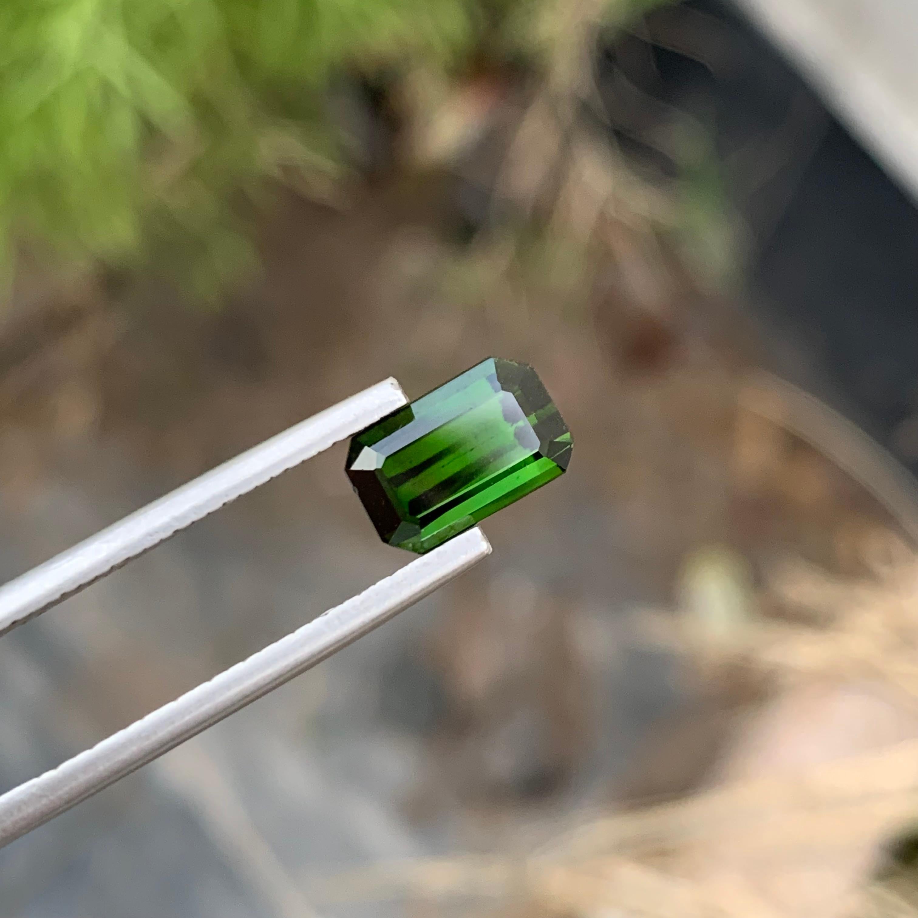 Emerald Shape Natural Loose Green Tourmaline 2.60 Carat Earth Mine Gem  For Sale 2