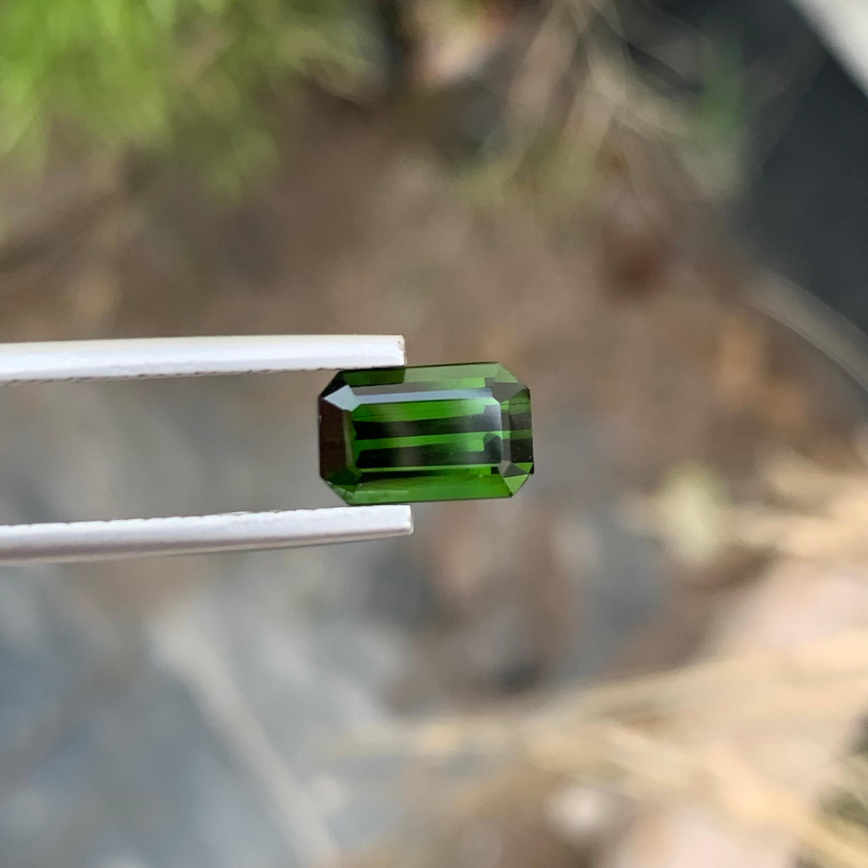 Emerald Shape Natural Loose Green Tourmaline 2.60 Carat Earth Mine Gem  For Sale 3