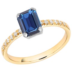 Emerald Shape Sapphire Diamond 18 Karat Yellow Gold Cocktail Gold Ring