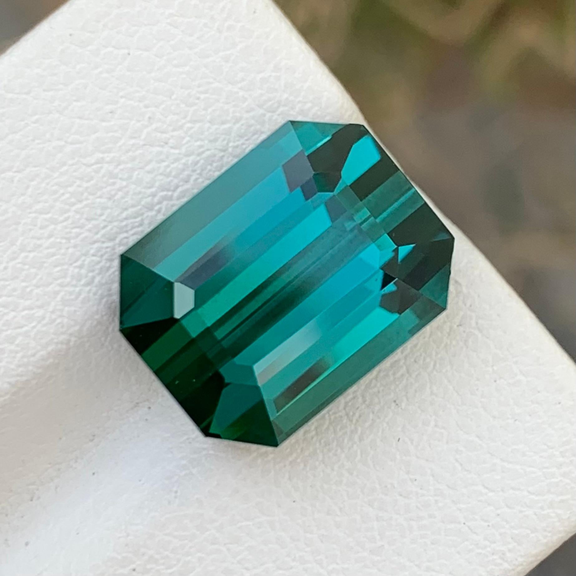Arts and Crafts Emerald Shape Stunning 13.10 Carats SI Quality Natural Loose Lagoon Tourmaline  For Sale