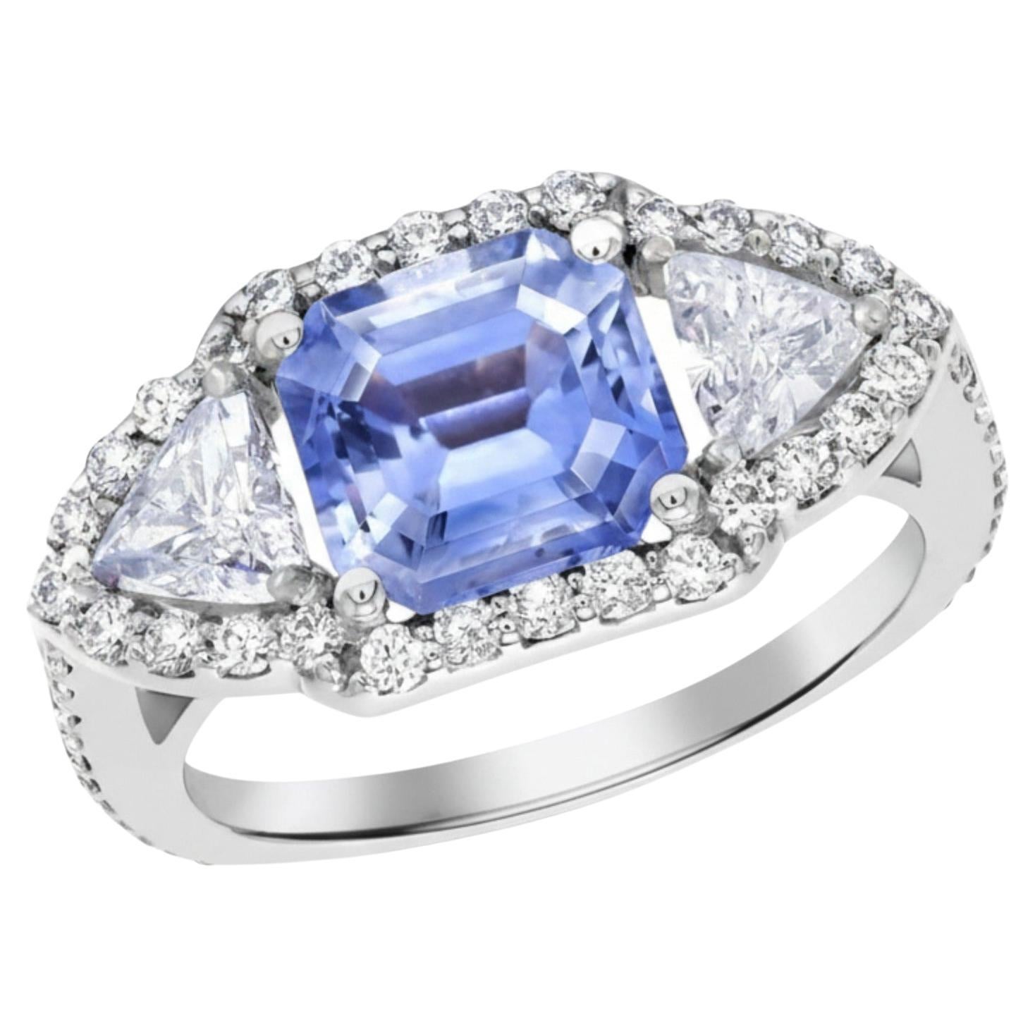 Bague cocktail en or 18 carats avec saphir de Ceylan et diamants de 3,75 carats en vente