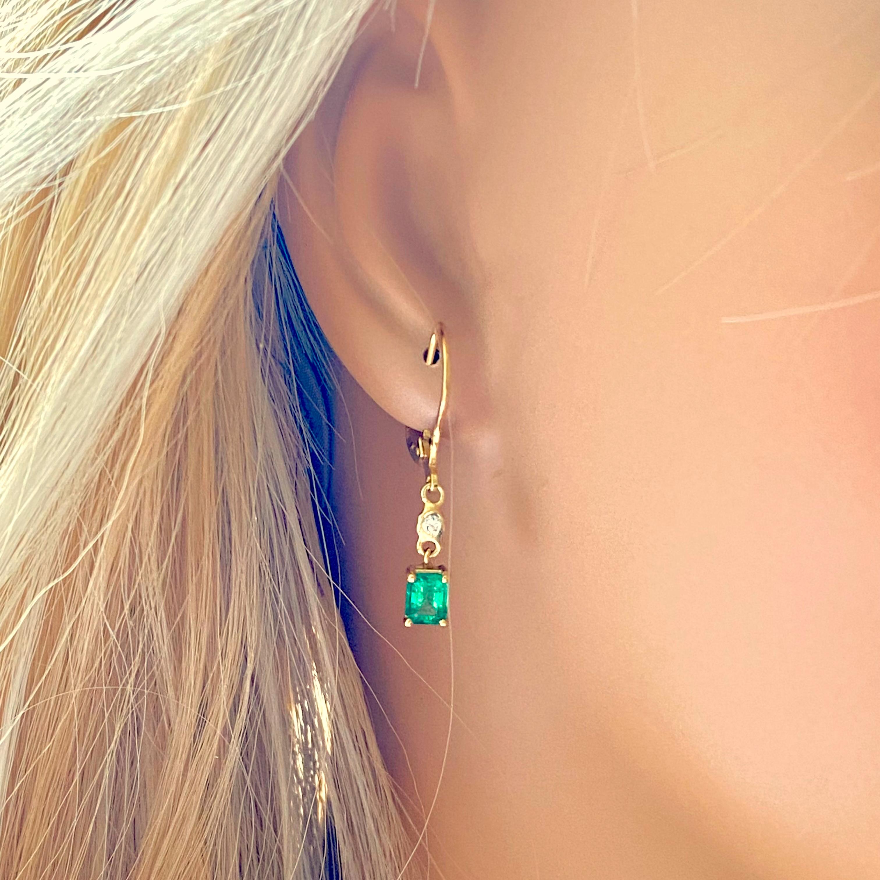 Emerald Shaped Emerald Diamond 0.90 Carat Yellow Gold Drop 1.25 Inch Earrings 1