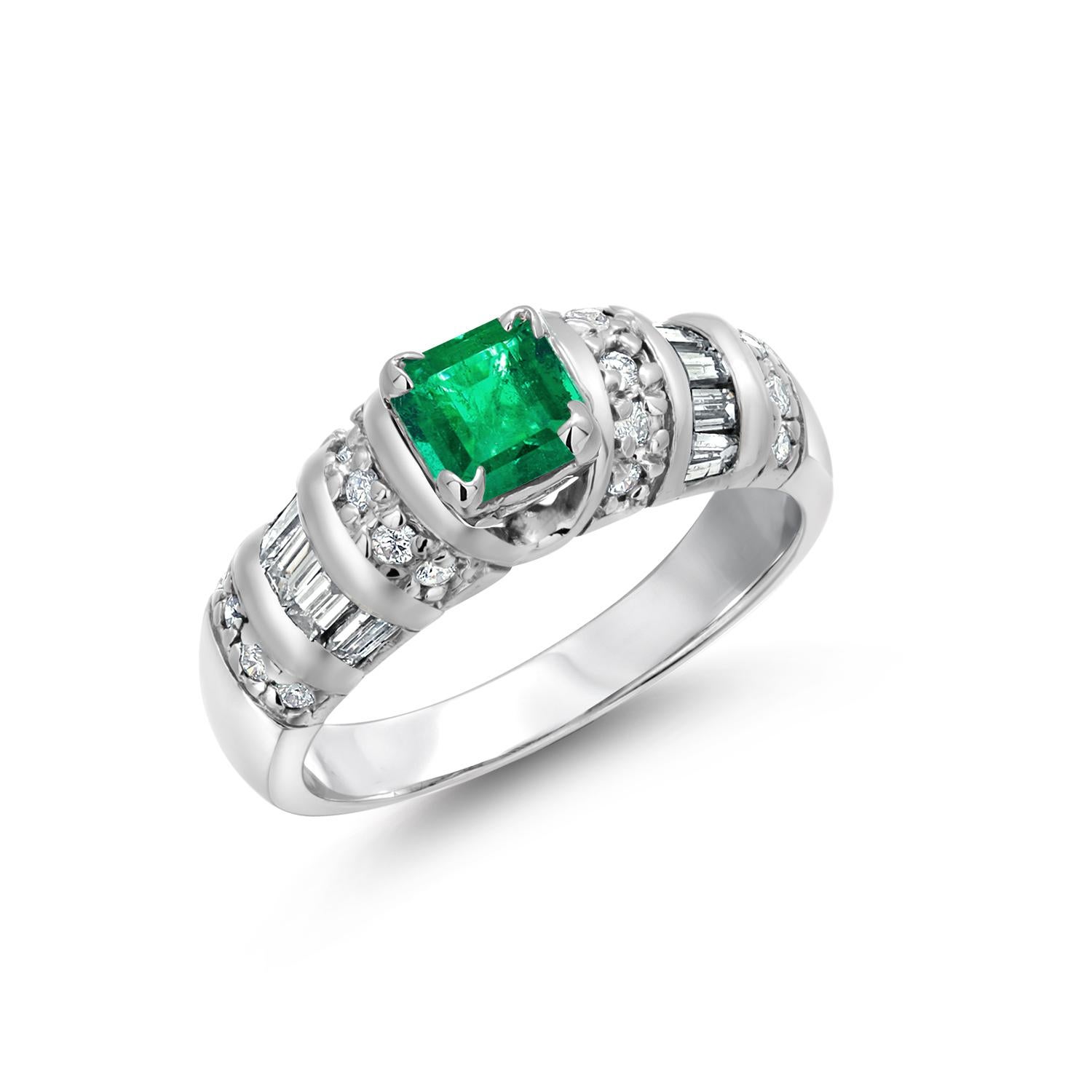 Emerald Shaped Emerald Baguette Round Diamond Ring in Vintage 14K White Gold For Sale 5