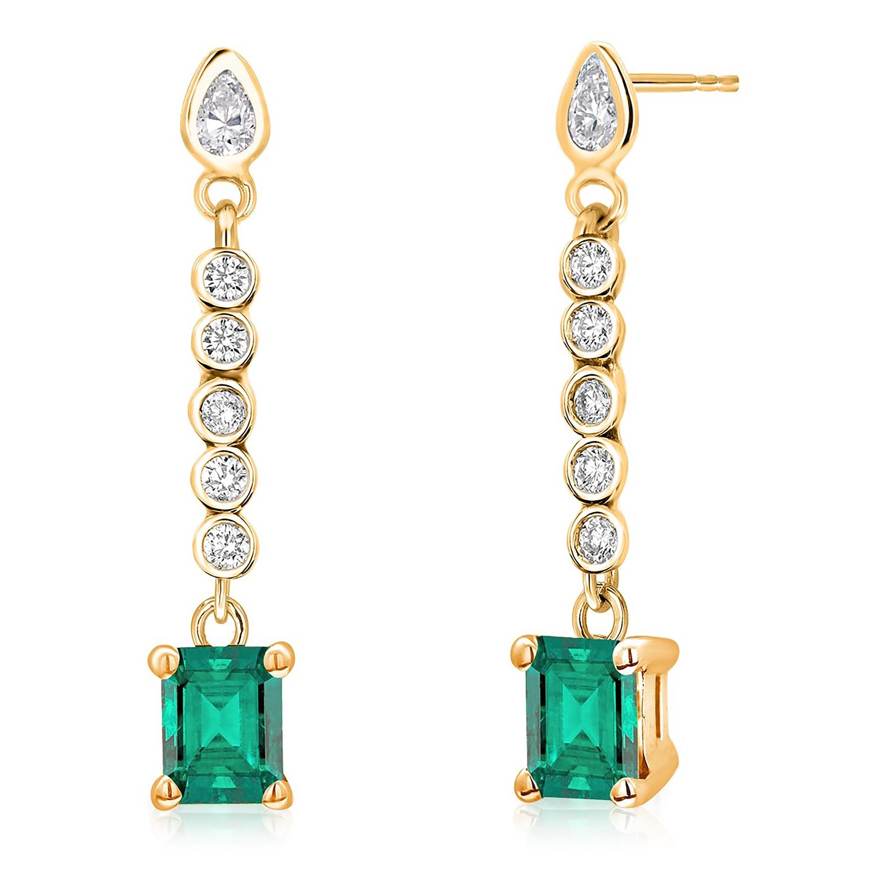 Emerald Cut Emerald Shaped Emerald Pear Diamond Diamond 2 Carat Linear Yellow Gold Earrings