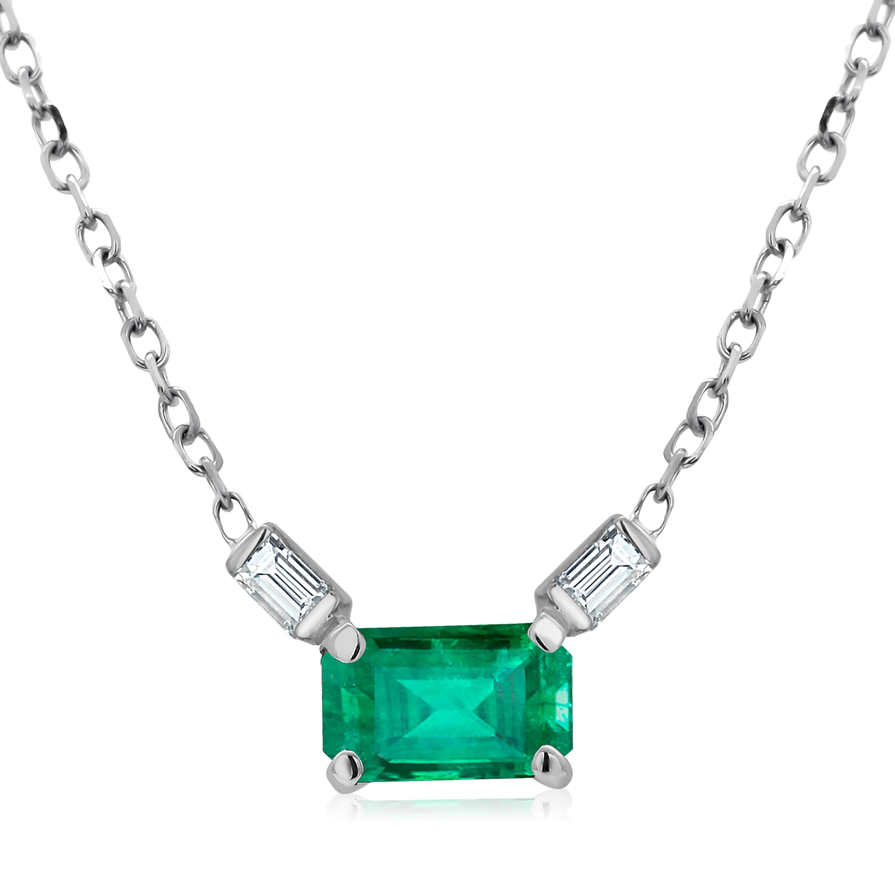 Contemporary Emerald Shaped Emeralds Two Baguette Diamonds White Gold Drop Pendant Necklace
