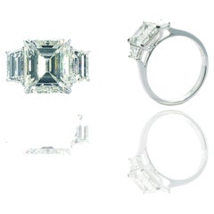 Emerald Silhouette - 3 Stone Diamond Ring GIA Certified in 18K