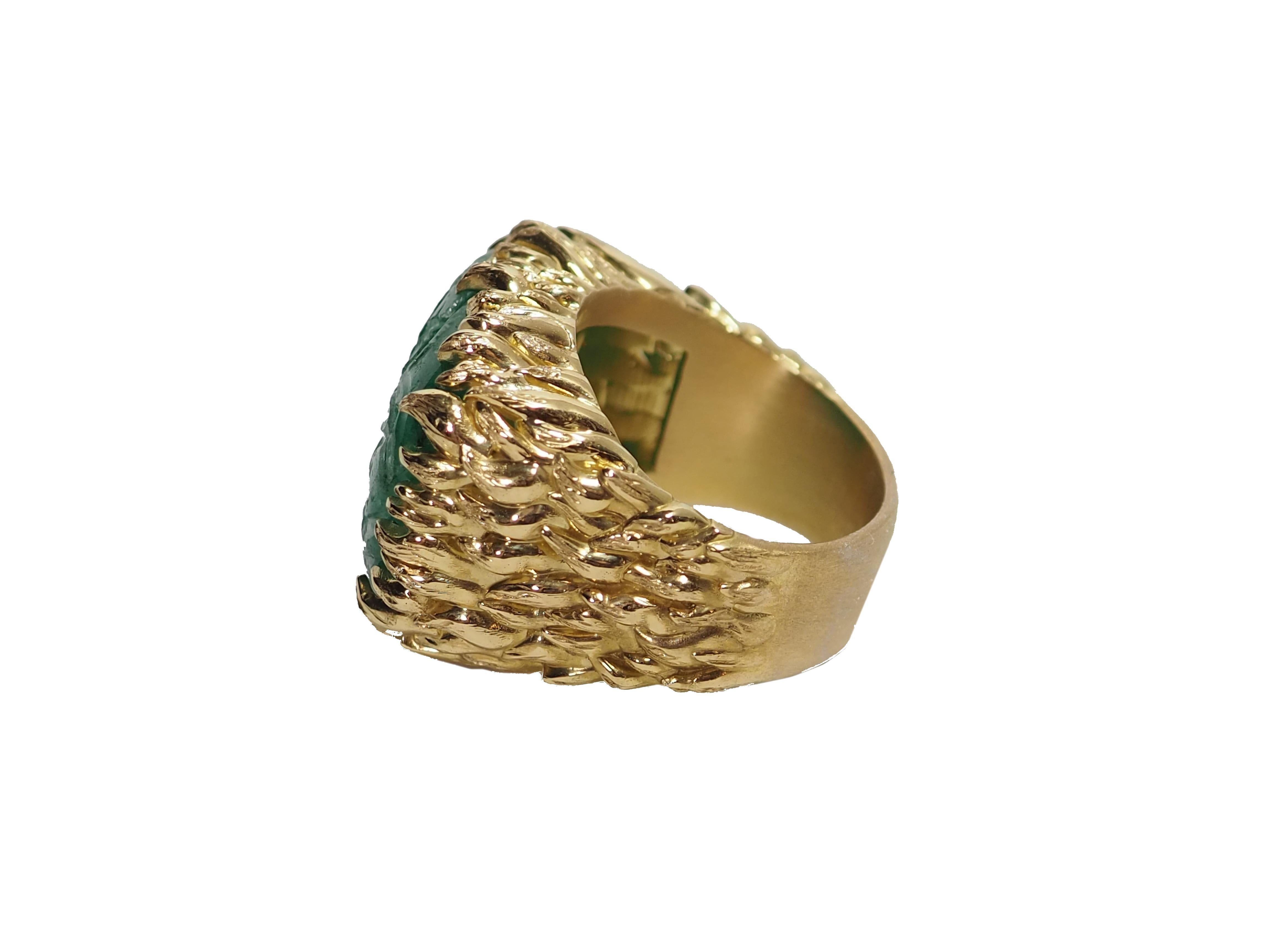 Women's or Men's Emerald Solitaire Gold Ring For Sale