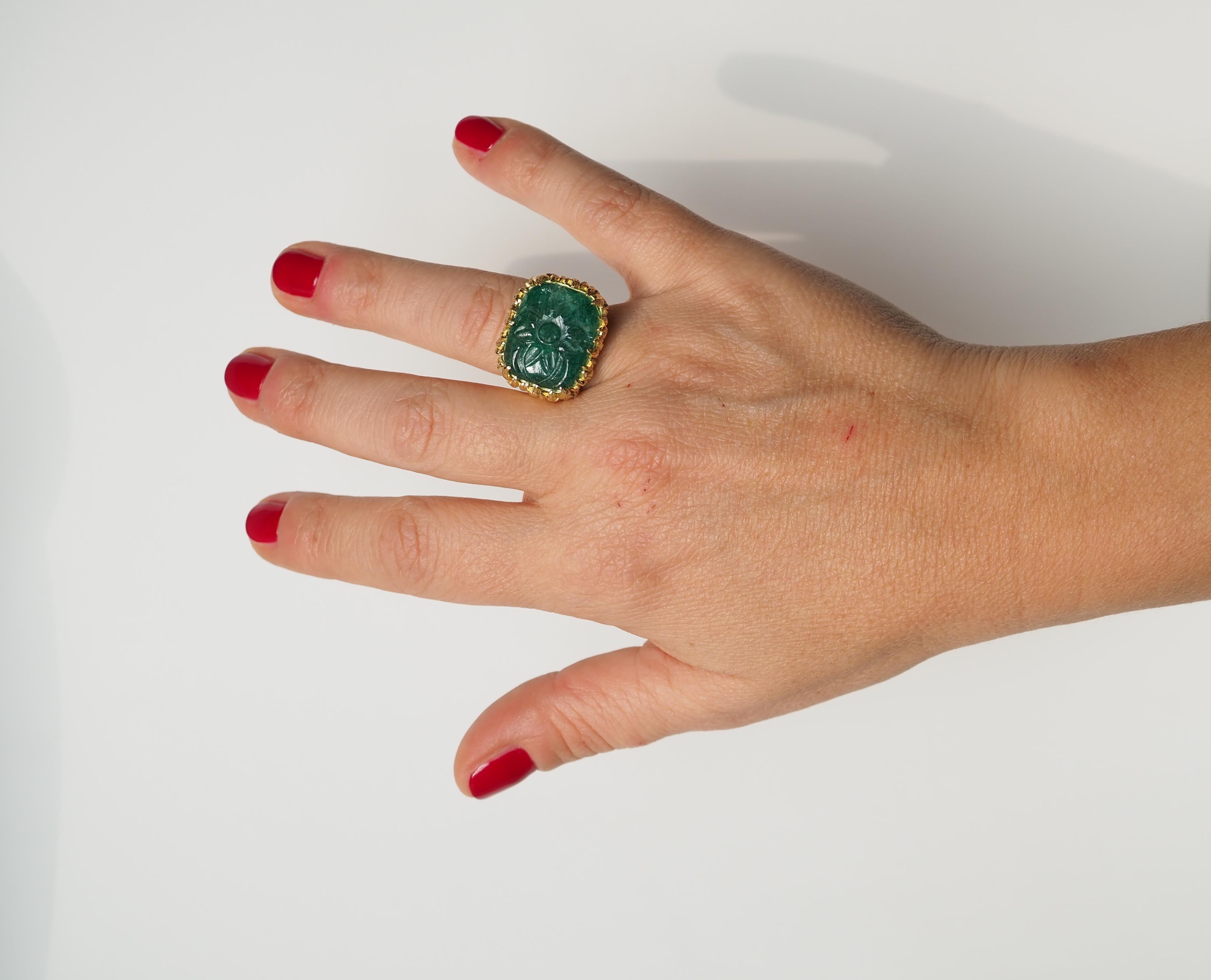 Emerald Solitaire Gold Ring For Sale 1