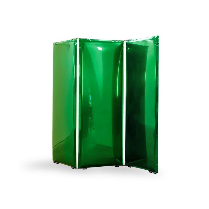 Emerald Sonar sculptural floor mirror by Zieta
Limited Edition of 7. 
Dimensions: D 10 x W 215 x H 182 cm 
Material: Stainless steel. 
Finish: Emerald.
Available in finishes: Stainless Steel, Deep Space Blue, Emerald, Saphire, Saphire/Emerald, Dark