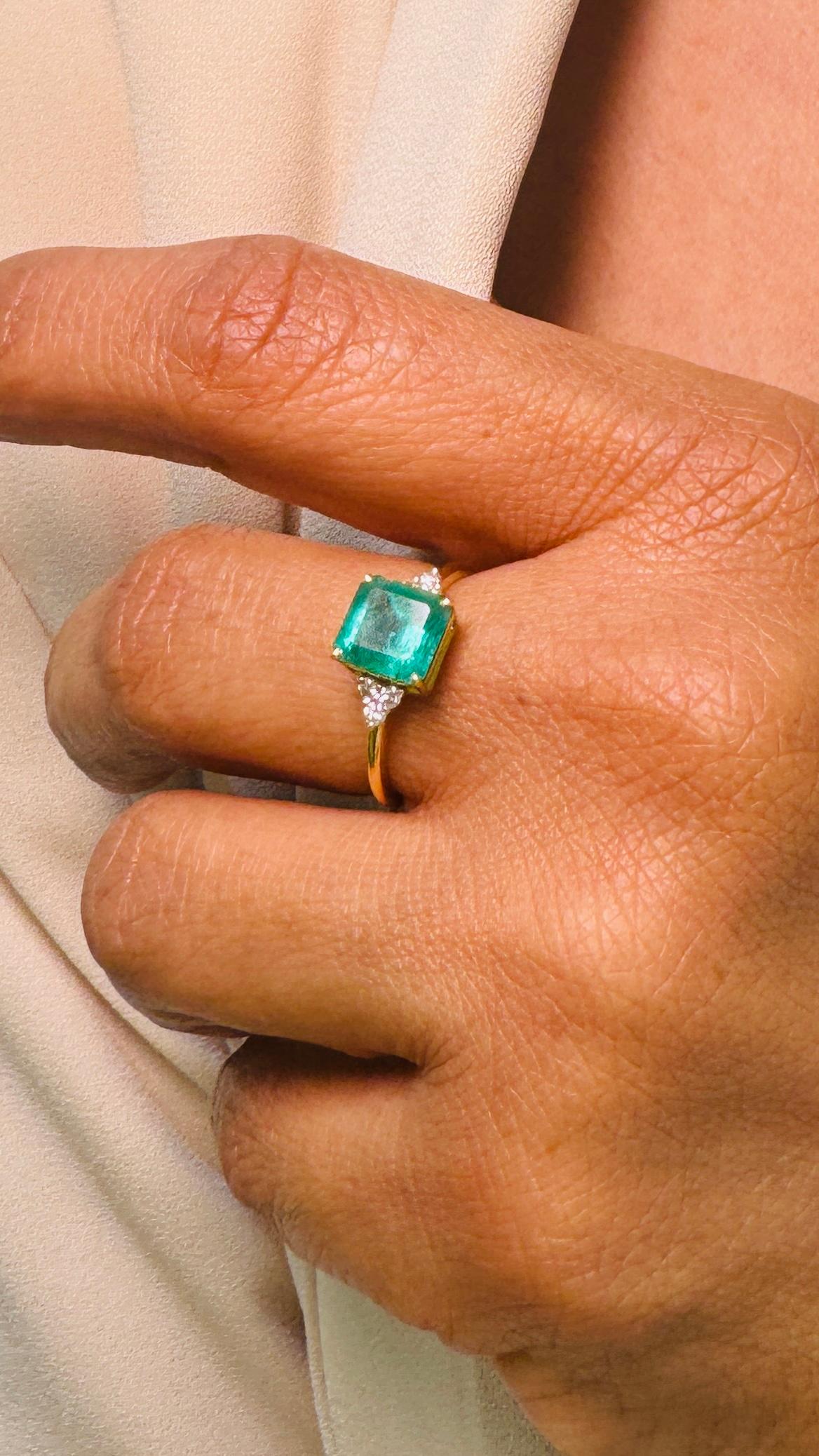 Taille princesse Bague carrée et diamants en or jaune 18 carats en vente