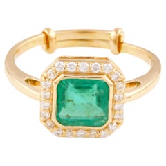 Anillo Esmeralda Cuadrada y Diamante en Oro Amarillo de 18 K