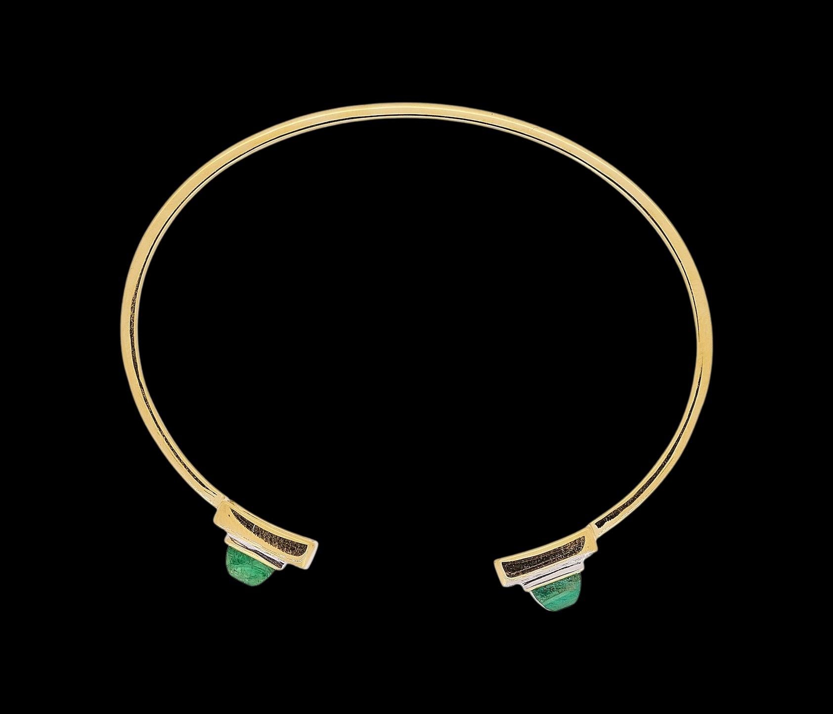 Emerald Square Neverending Bangle In New Condition For Sale In London, GB
