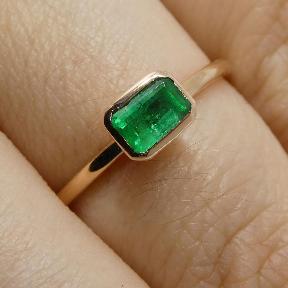 Contemporary Colombian Emerald Stacker Ring set in 10kt Pink/Rose Gold For Sale