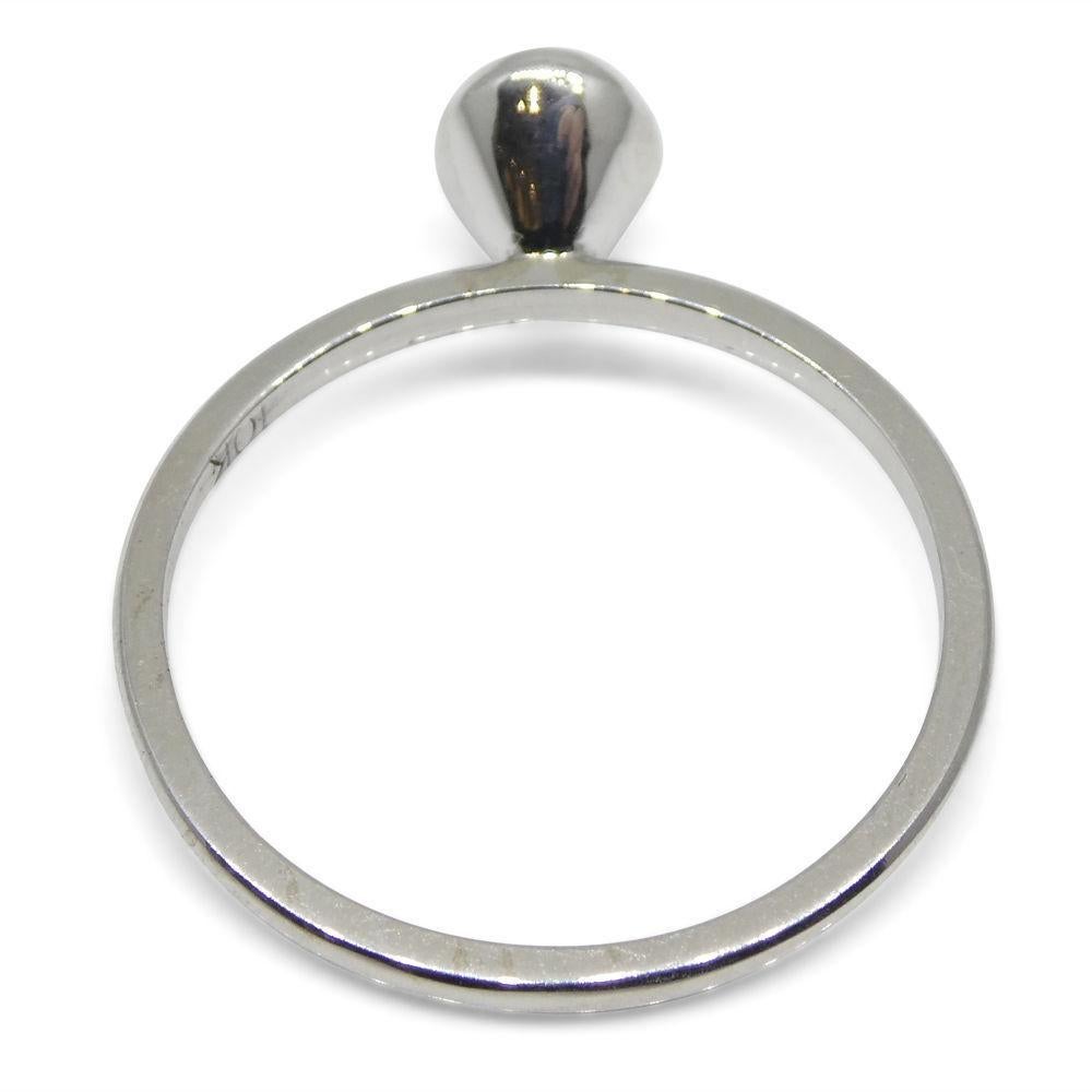 Kolumbianischer Smaragd-Stacker-Ring aus 10 Karat Weißgold für Damen oder Herren im Angebot