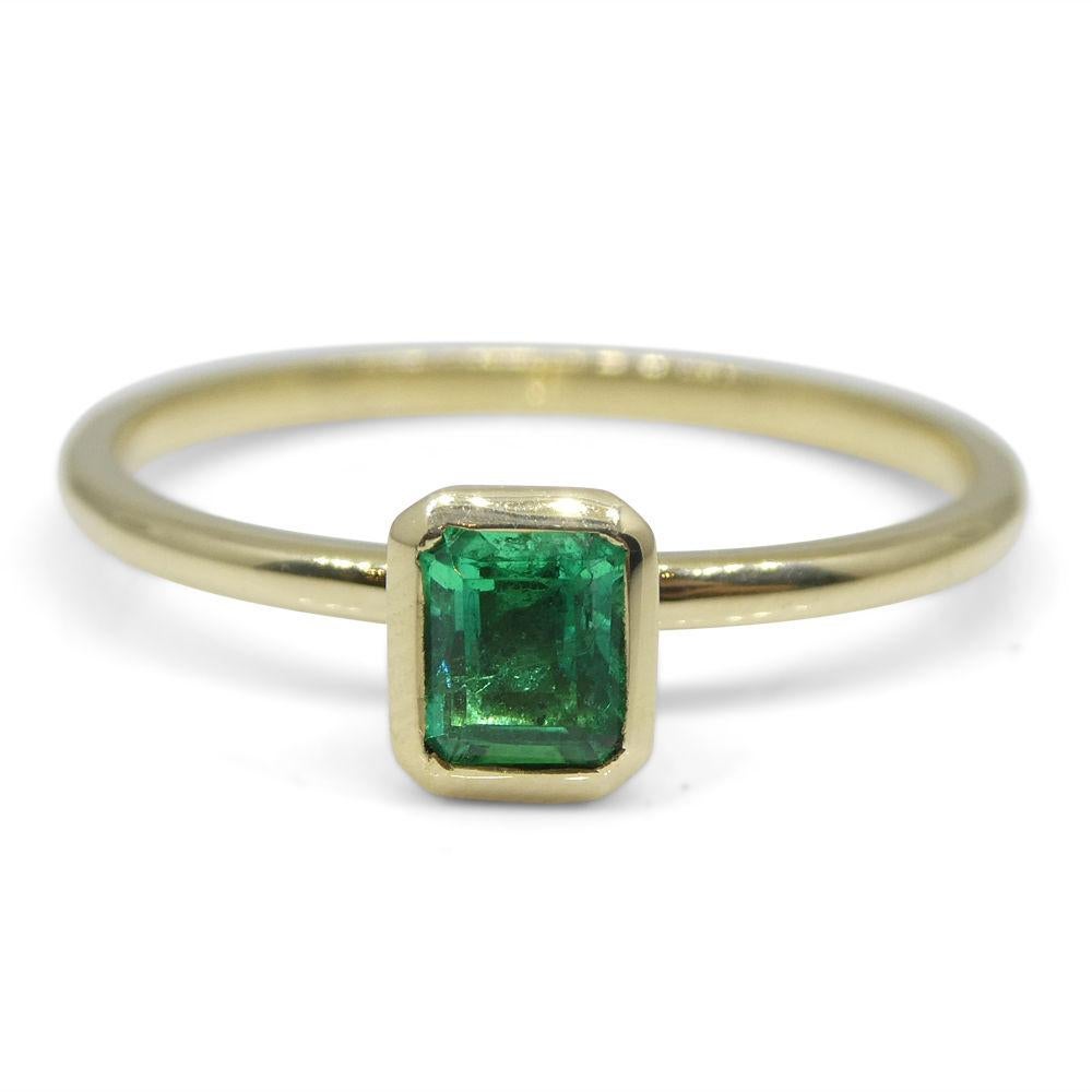 Colombian Emerald Stacker Ring set in 10kt Yellow Gold In New Condition For Sale In Toronto, Ontario