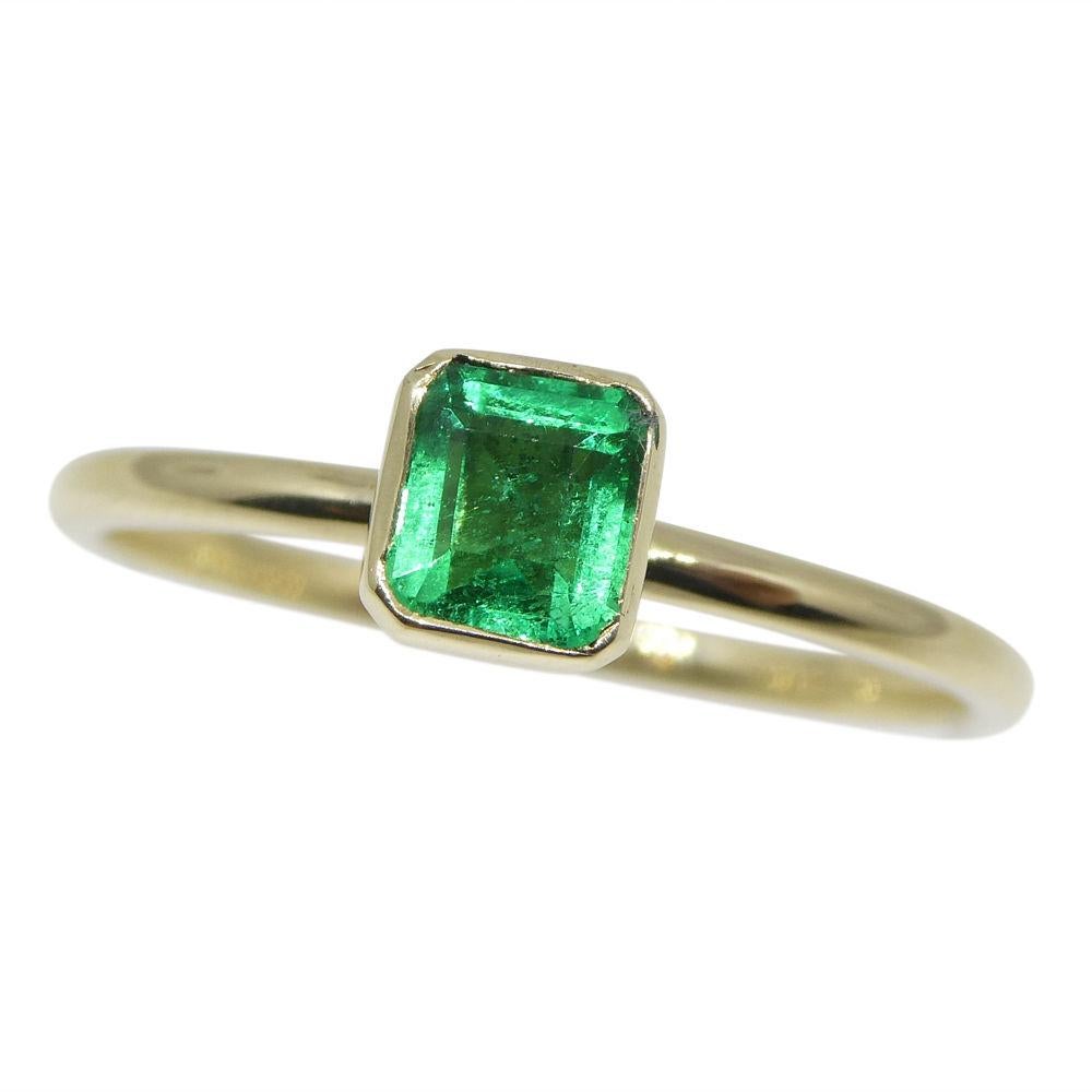 Colombian Emerald Stacker Ring set in 10kt Yellow Gold In New Condition For Sale In Toronto, Ontario