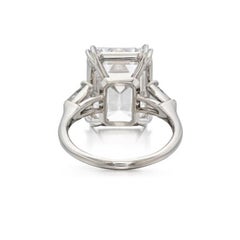 Emerald Statement 14K White Gold Pure Sophistication Heirloom