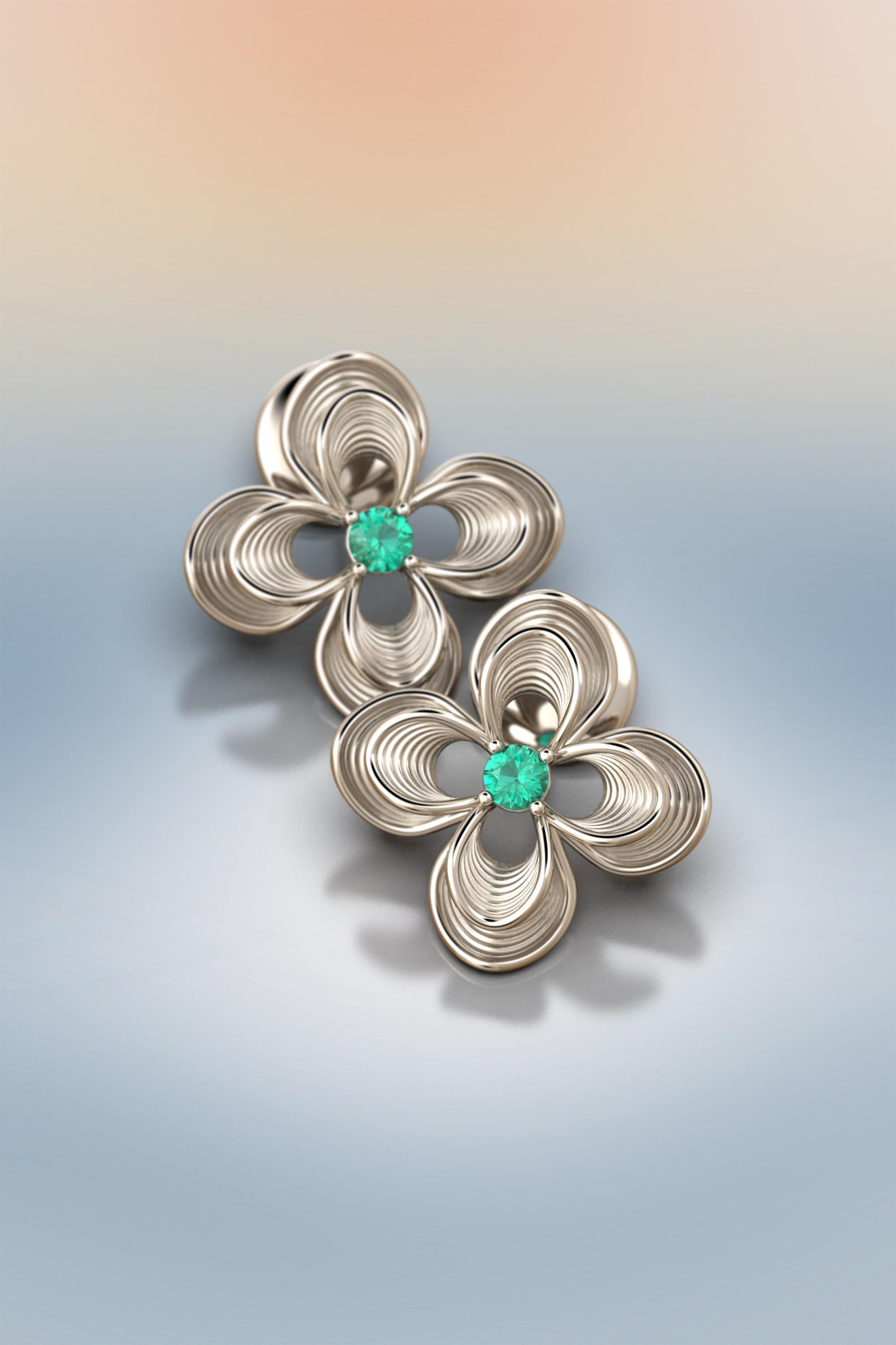 Emerald Stud Earrings in 18k Italian Gold by Oltremare Gioielli For Sale 2