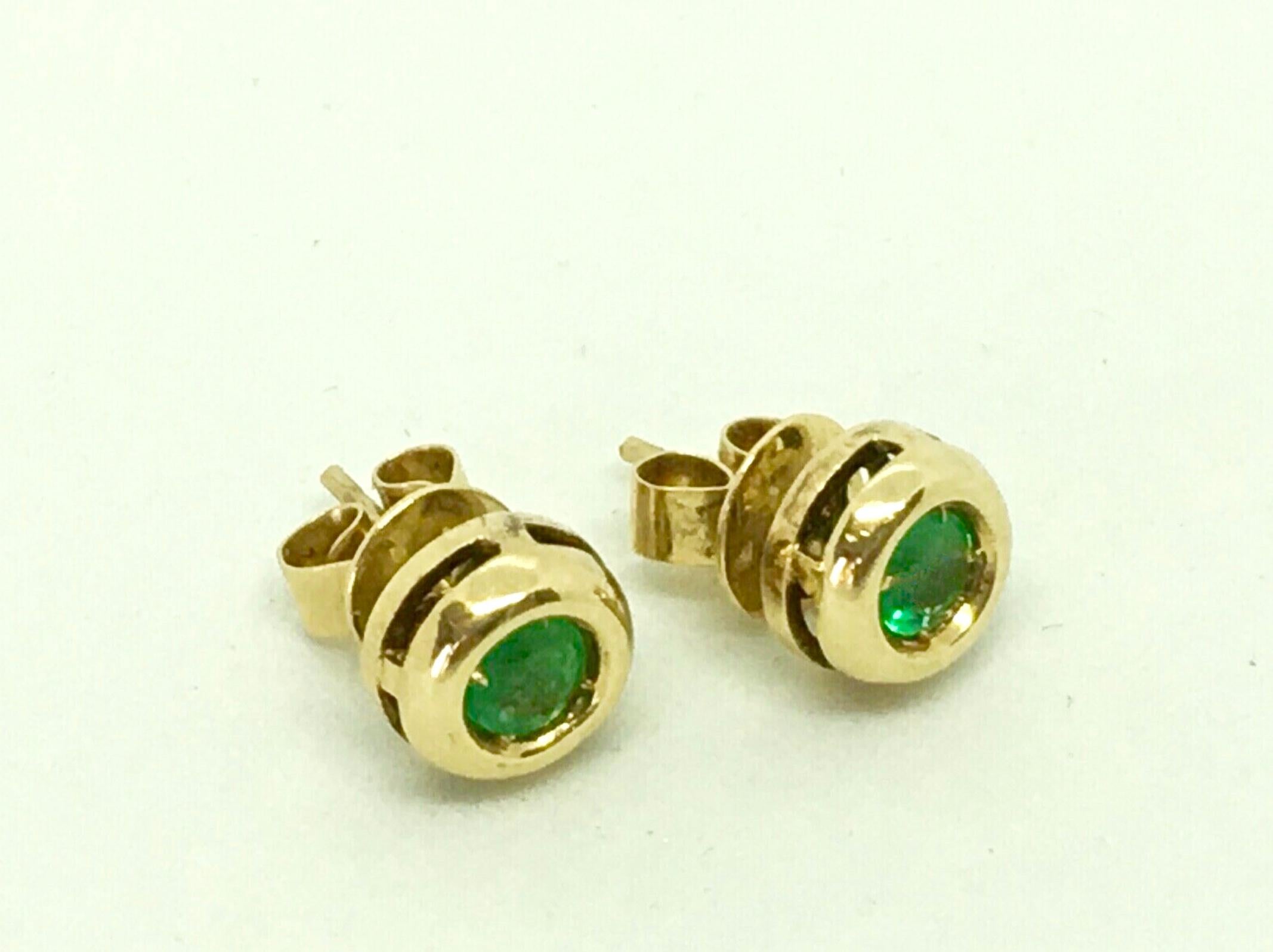 18k gold emerald earrings