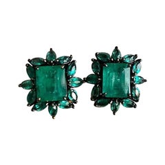 Emerald Studs with Emerald Petals