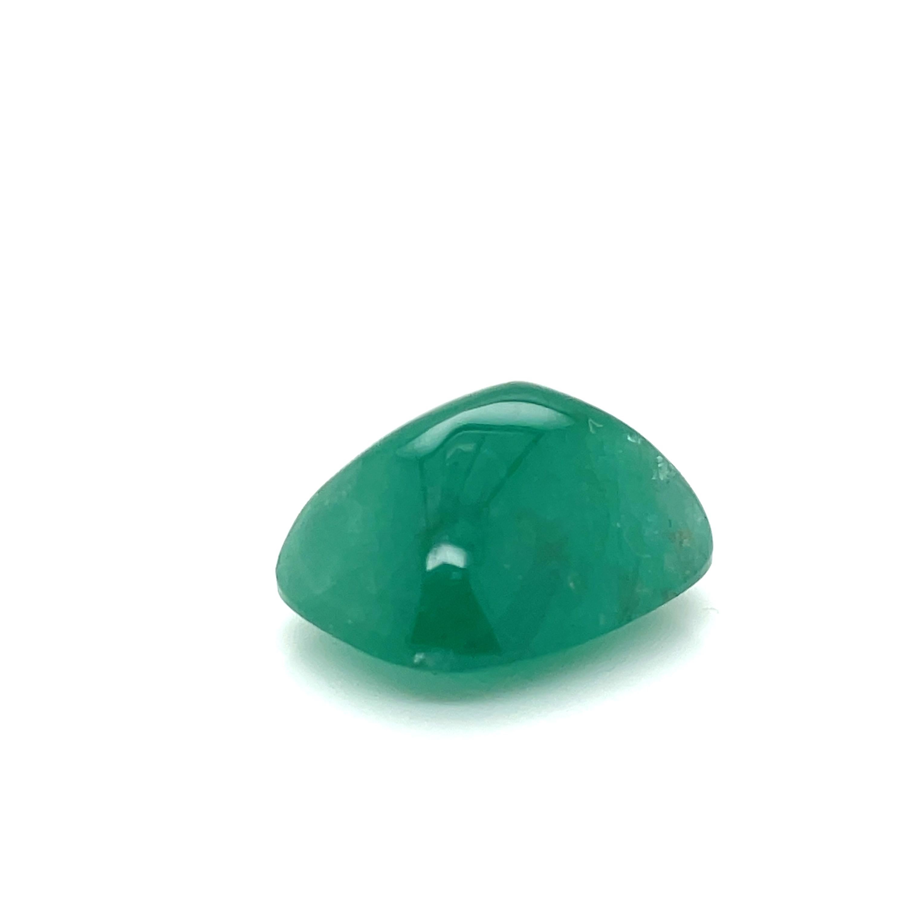 Smeraldo Cabochon Pan di Zucchero Cts 41.11 In condizioni Nuovo in vendita a Hong Kong, HK