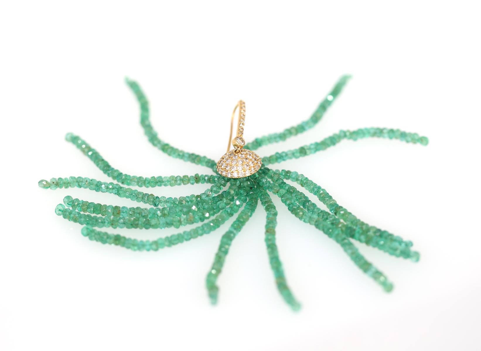 Emerald Tassels Beads Diamonds Yellow Gold Earrings, 1970 5