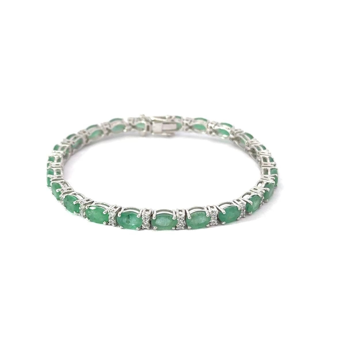 Mixed Cut Emerald Tennis Bracelet with CZ in 925 Silver Luxury Jewelry Gift for Girlfriend For Sale