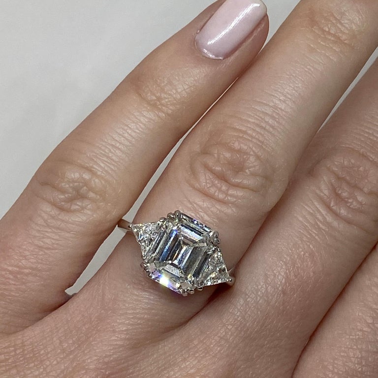 Emerald and Trillion Cut Engagement Ring Platinum 4.10 Carat GIA For
