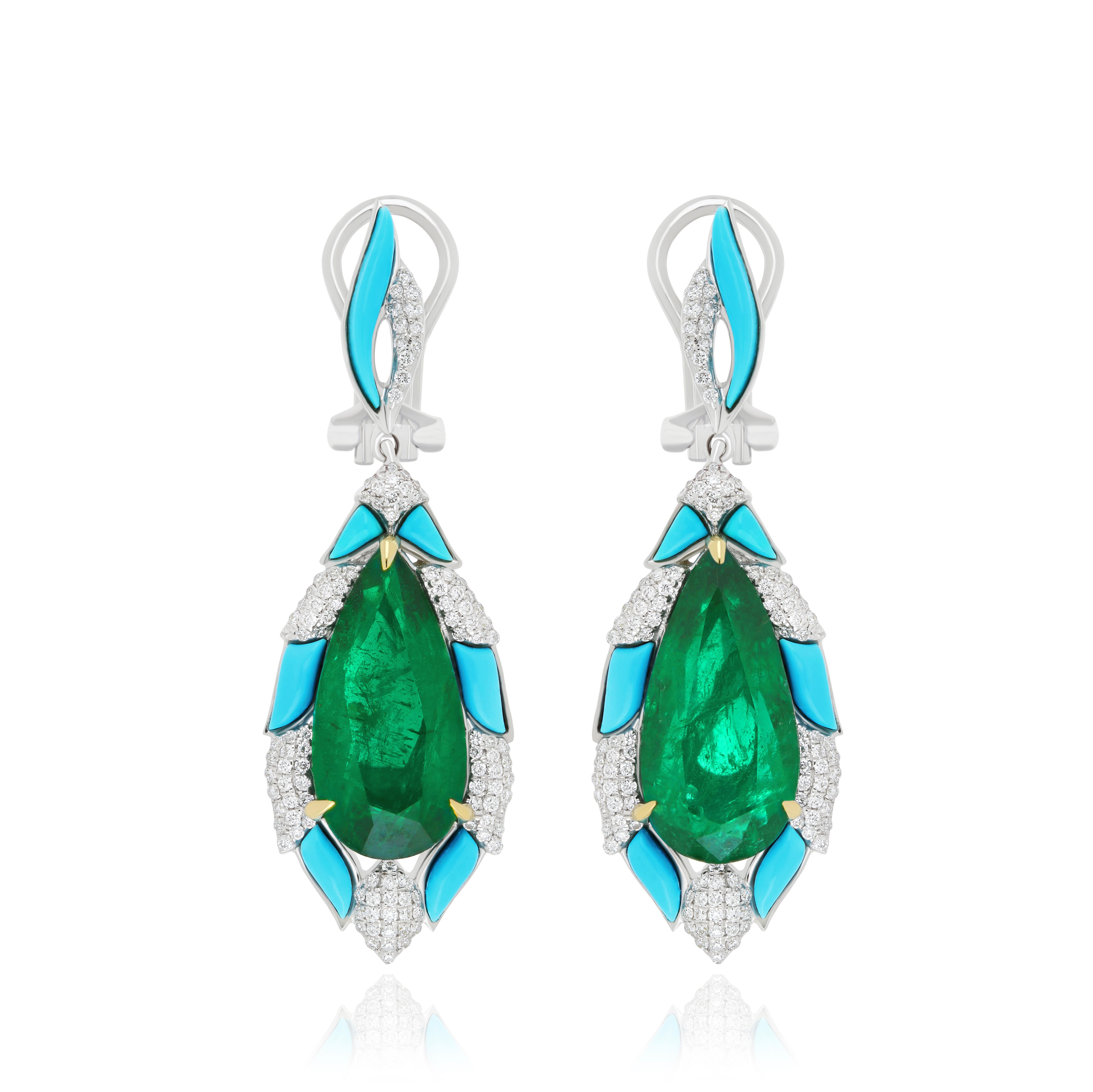 Women's Emerald, Turquoise & Diamond Earring in 18K White Gold Beautifull Earring For Sale
