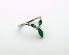 Emerald V ring 18KT gold diamond ring wedding band V shape ring