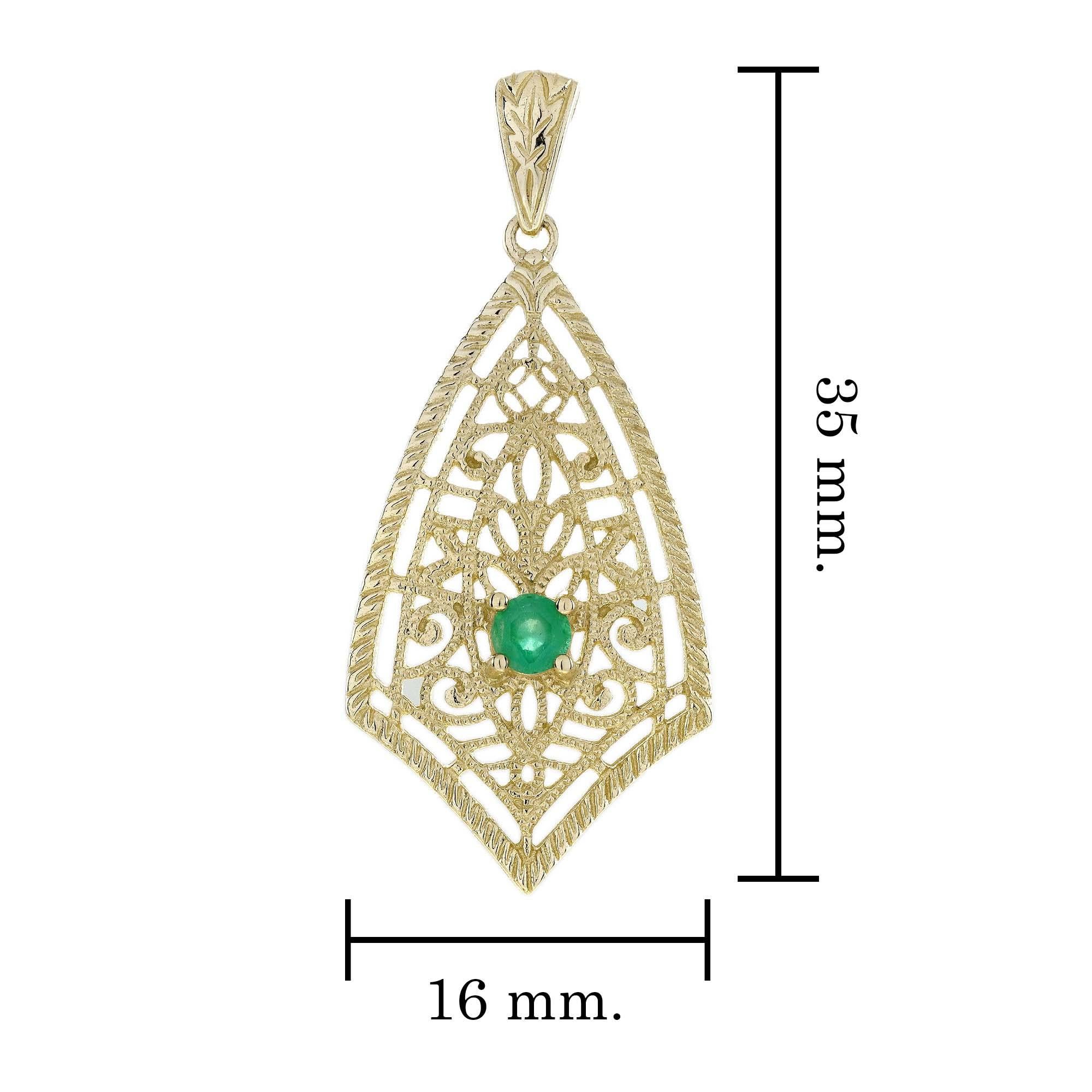 Pendientes de gota de filigrana estilo vintage con esmeralda en oro amarillo de 9 quilates en Nuevo estado para la venta en Bangkok, TH