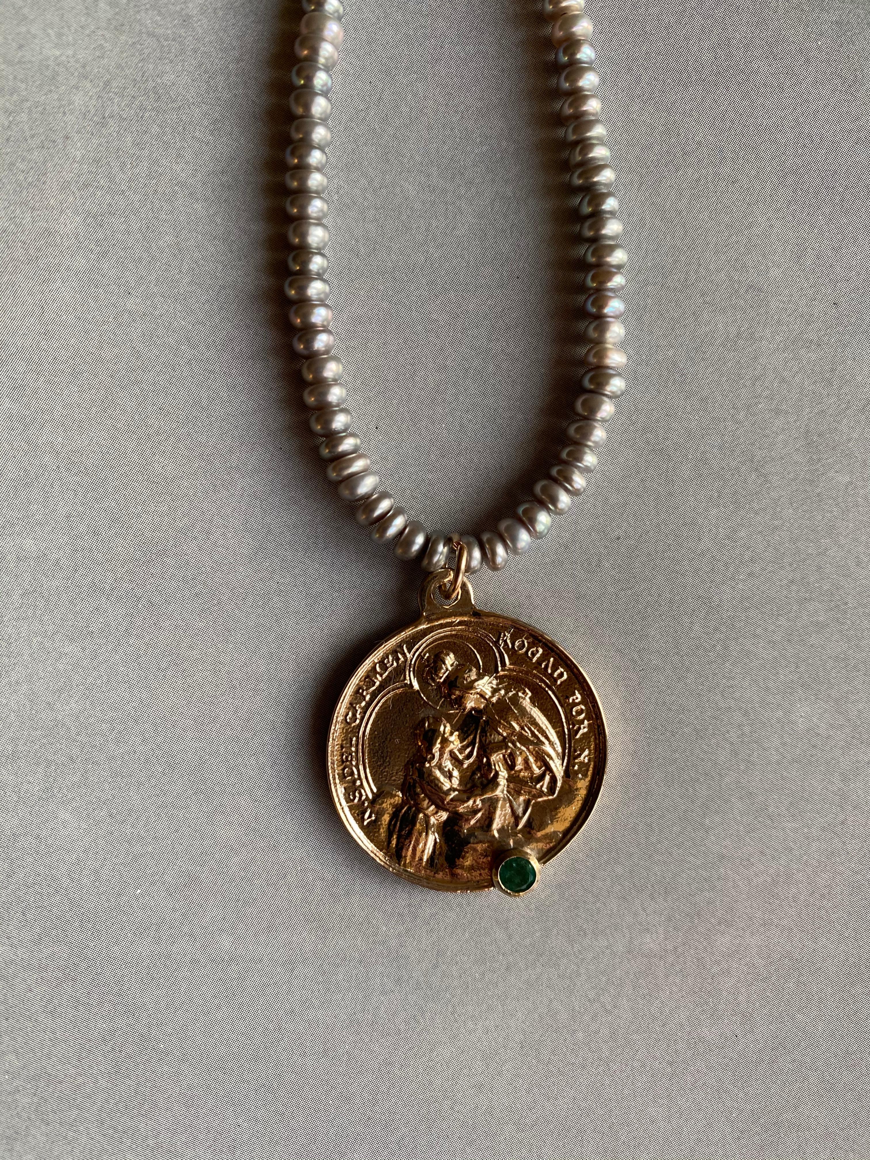 Smaragd Jungfrau Maria Bronze Grau Silber Süße Wasserperlen Perlen Halskette J Dauphin im Zustand „Neu“ im Angebot in Los Angeles, CA
