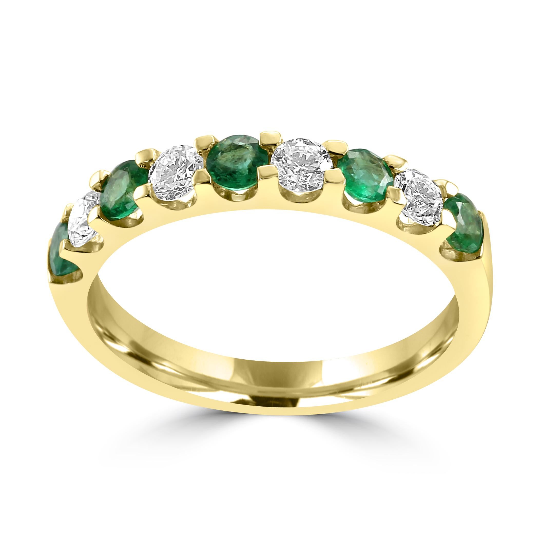 For Sale:  Emerald White Diamond Round 18K Yellow Gold 9 Stone Fashion Engagement Band Ring 2