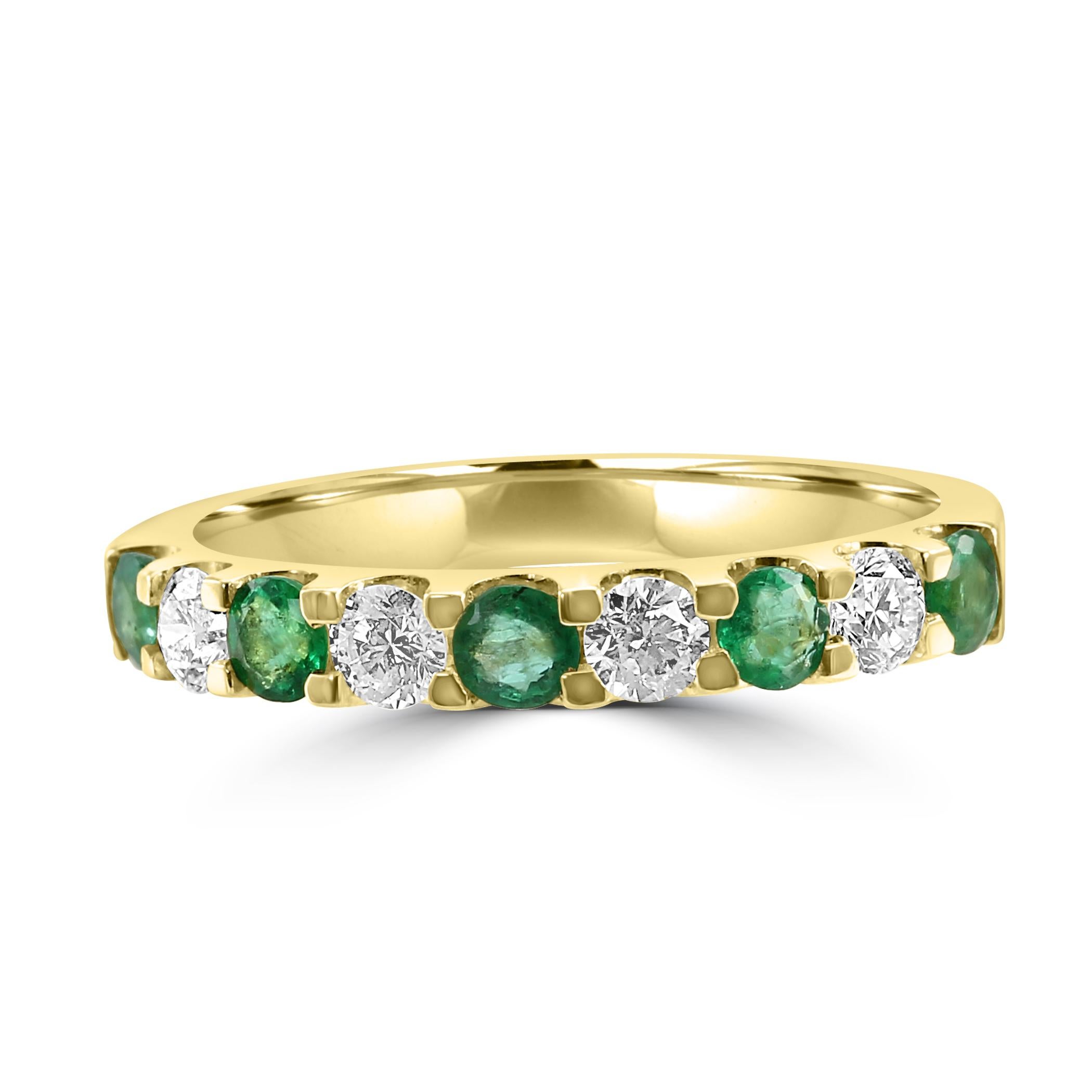 For Sale:  Emerald White Diamond Round 18K Yellow Gold 9 Stone Fashion Engagement Band Ring 8