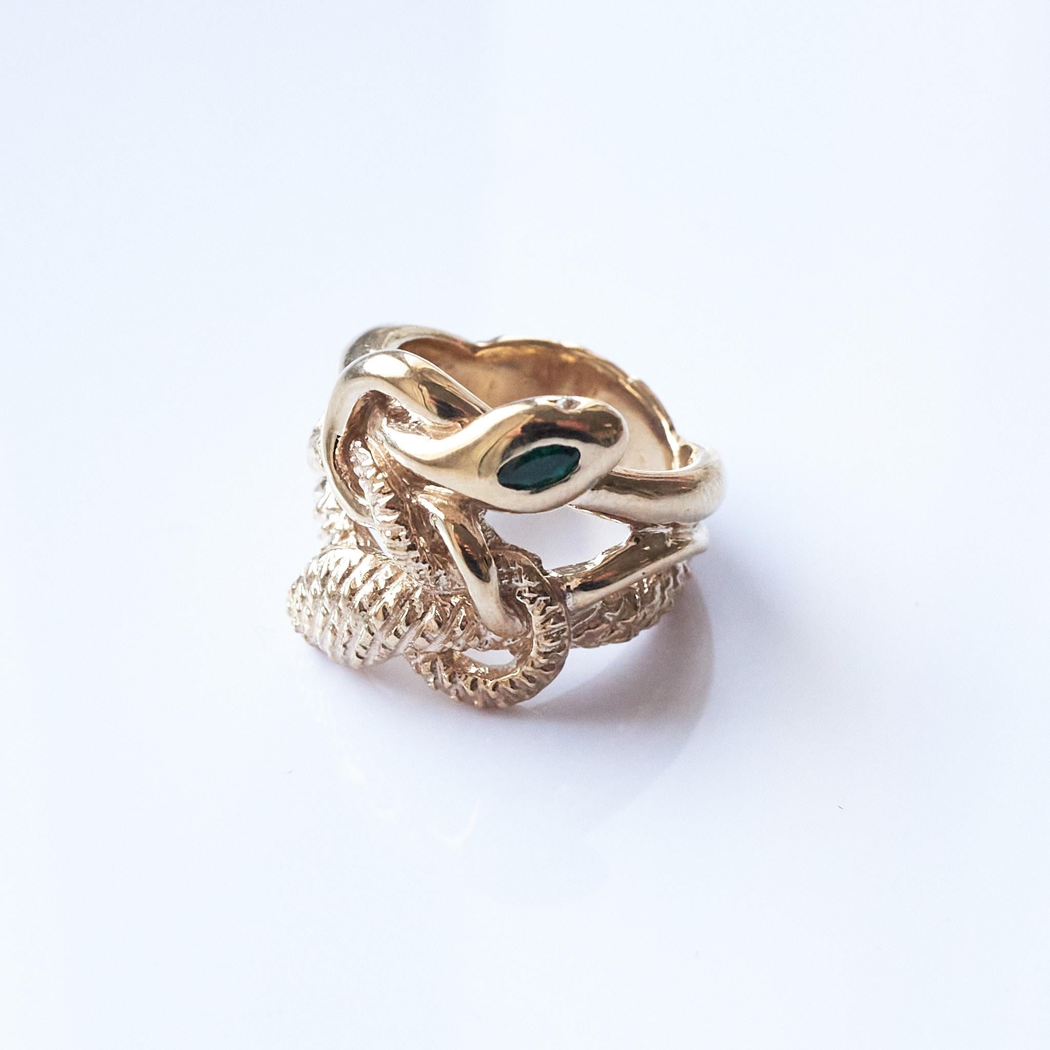 Emerald White Diamond Snake Ring Ruby Victorian StyleDouble Head Bronze In New Condition For Sale In Los Angeles, CA