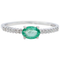 Emerald, White Diamonds, 18 Karat Hite Gold Ring