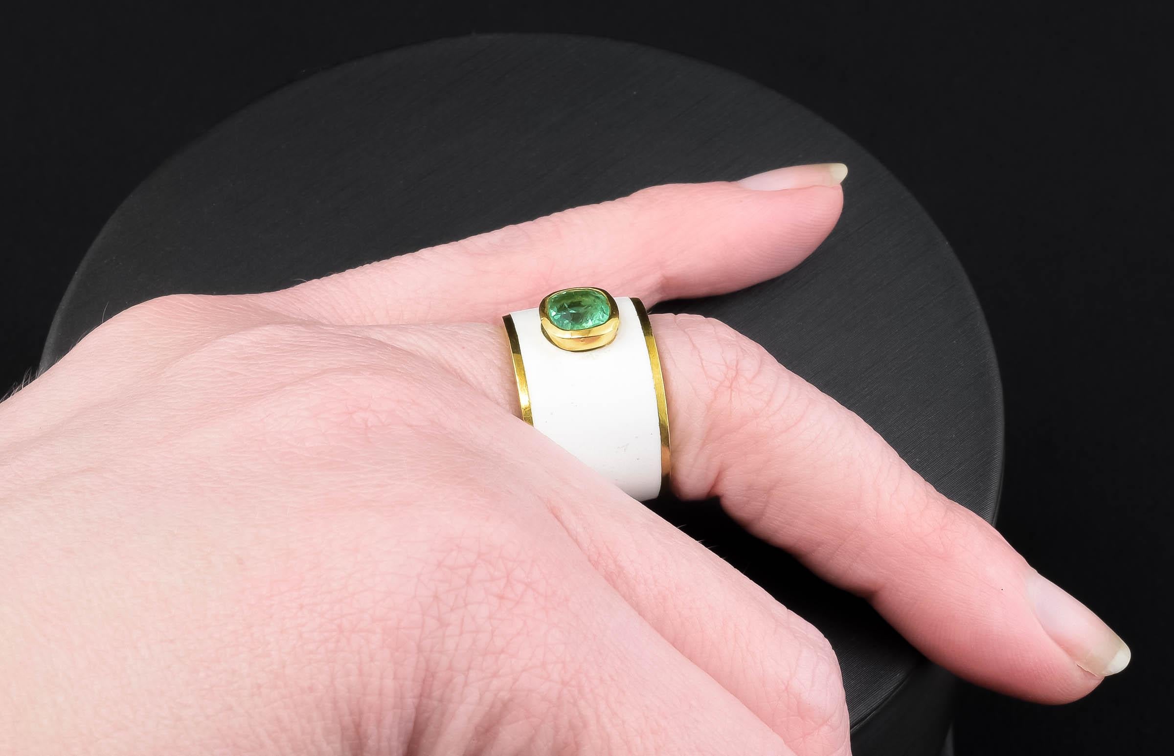 Emerald & White Enamel Wide Gold Band Ring For Sale 5