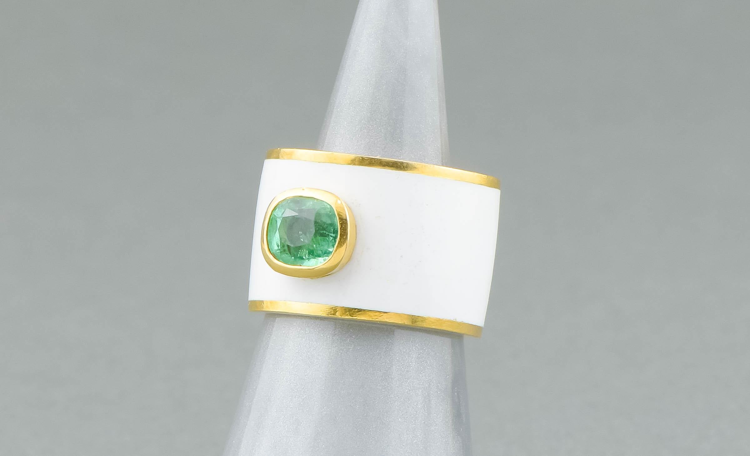 Cushion Cut Emerald & White Enamel Wide Gold Band Ring For Sale