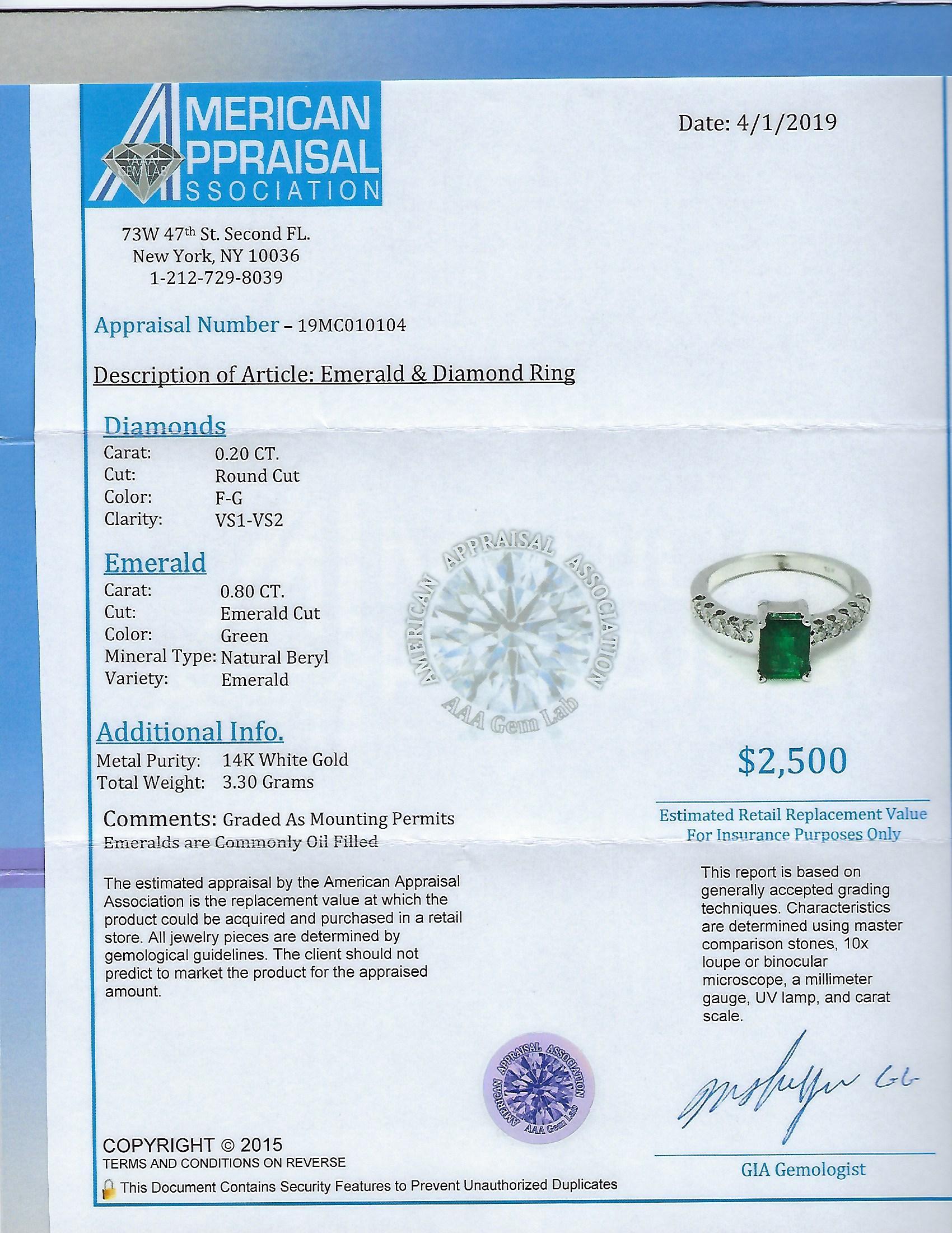 Emerald White Gold Ring and Diamonds 14 Karat Emerald Cut 0.80 Carat For Sale 3