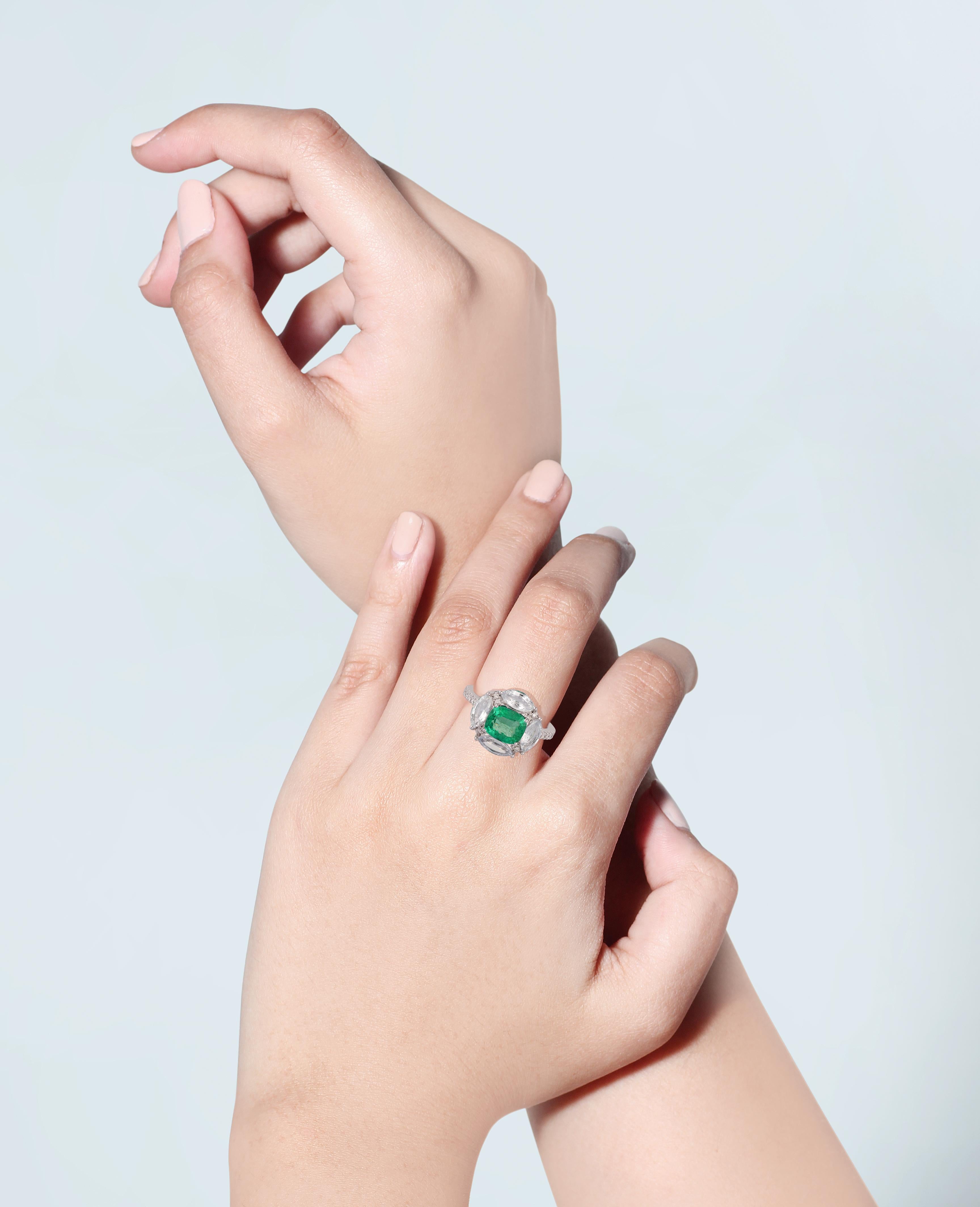 Cushion Cut Emerald White Sapphire Diamond Ring in 18 Kt White Gold