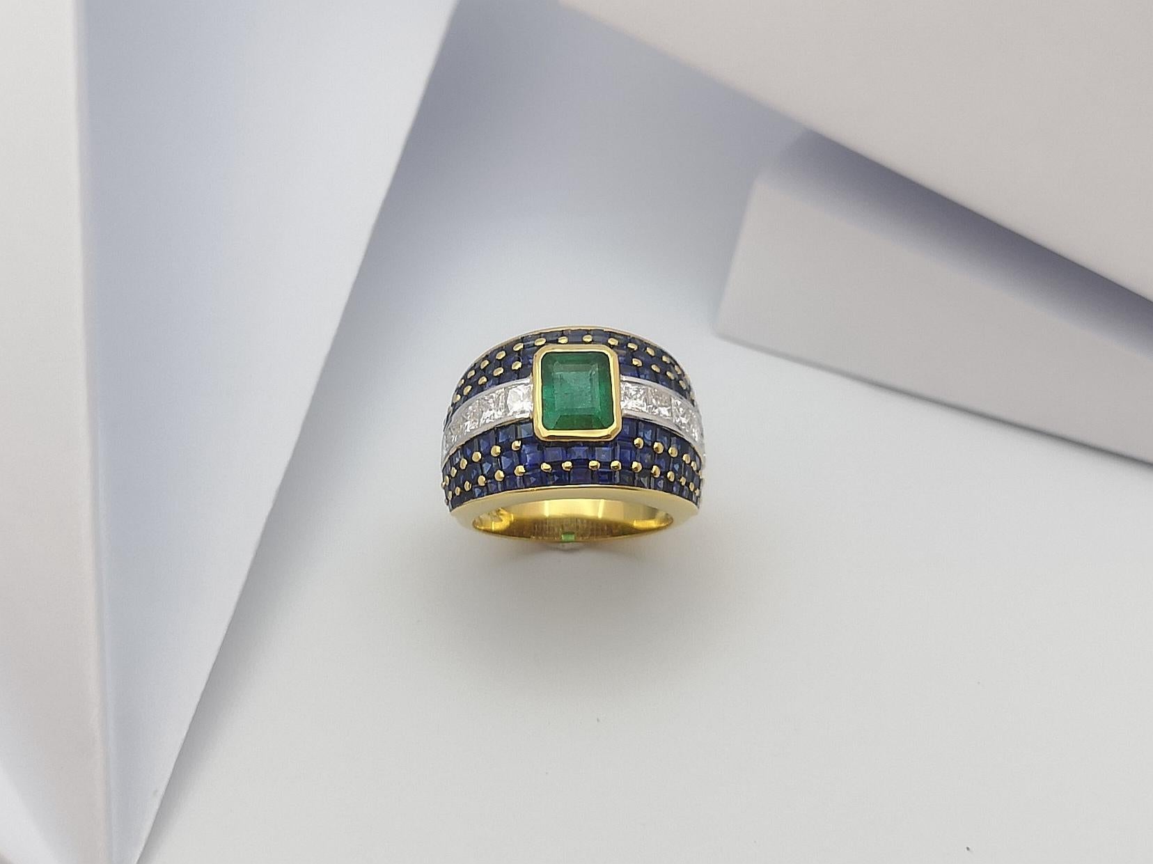 Emerald with Blue Sapphire with Diamond Ring Set in 18 Karat Gold Settings For Sale 11